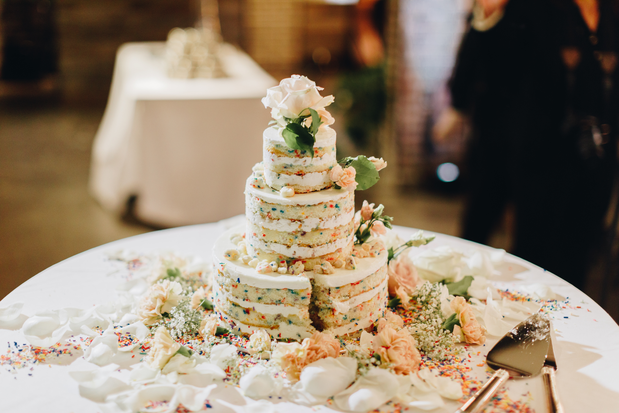Ravel Hotel wedding cake in New York