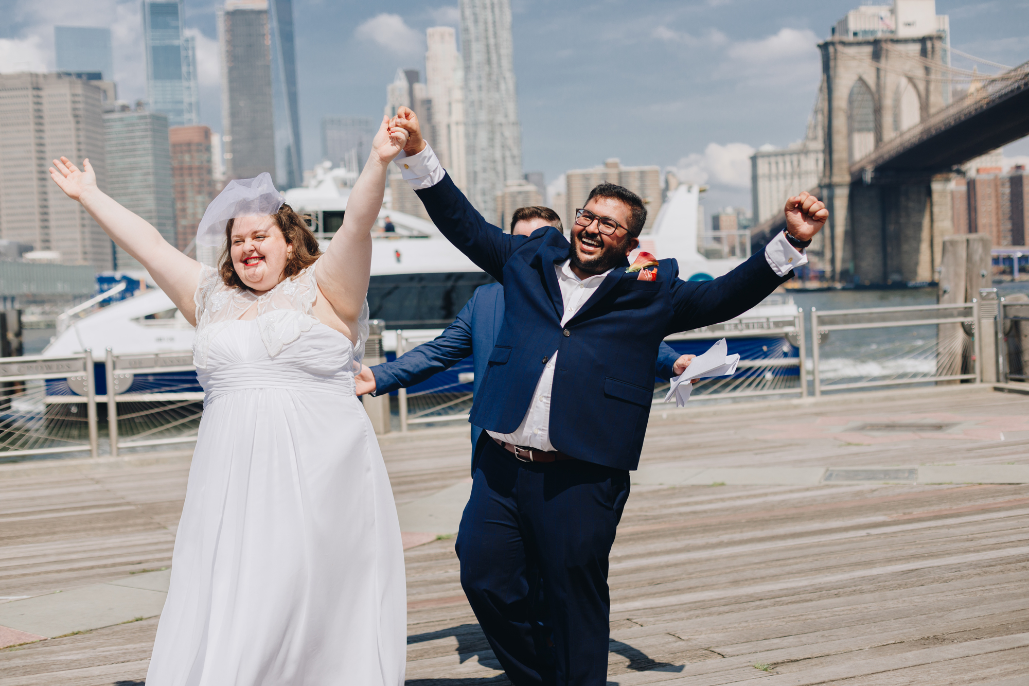 Candid Brooklyn Bridge Park wedding ceremony photos