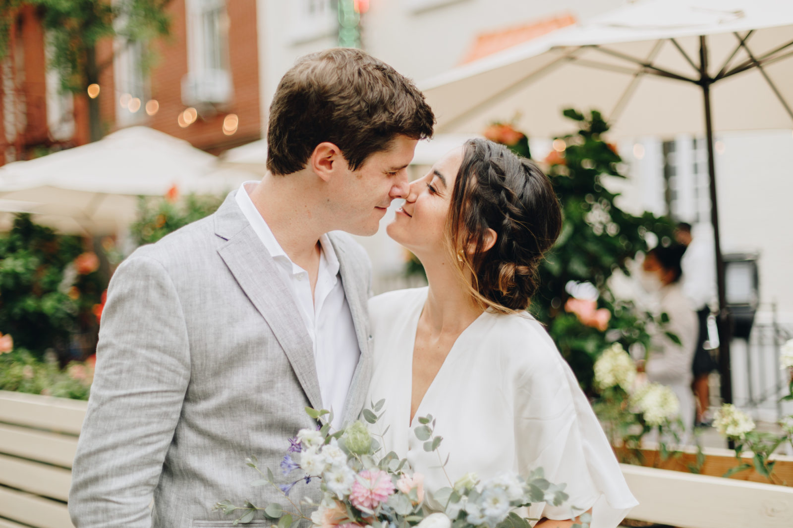 Rooftop MicroWedding in NYC Sonia and Aaron�s Intimate