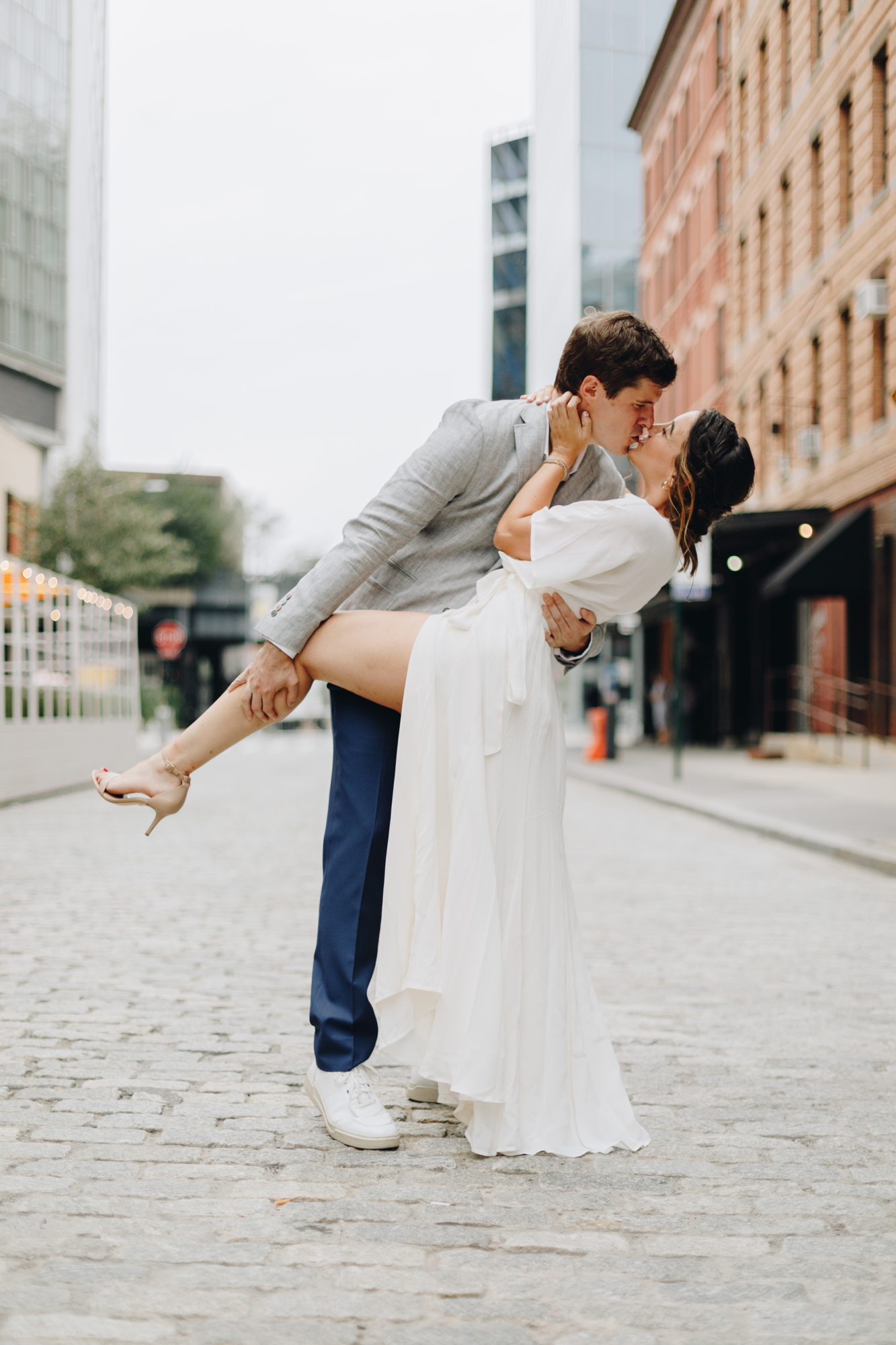 New York City elopement photographers Megan and Kenneth