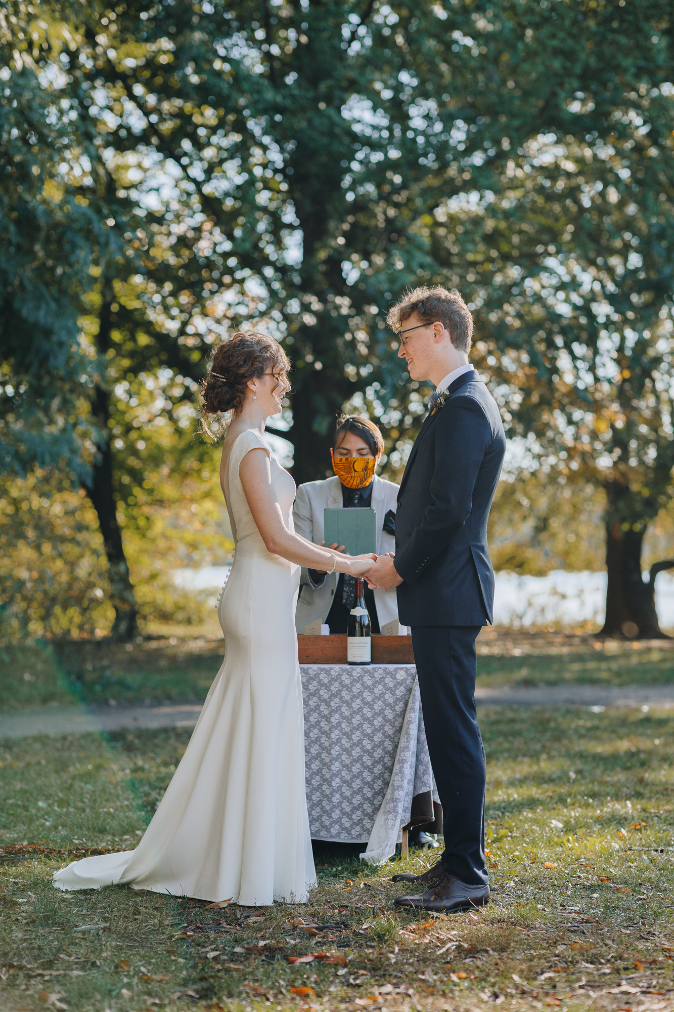 Fall wedding photos in Prospect Park
