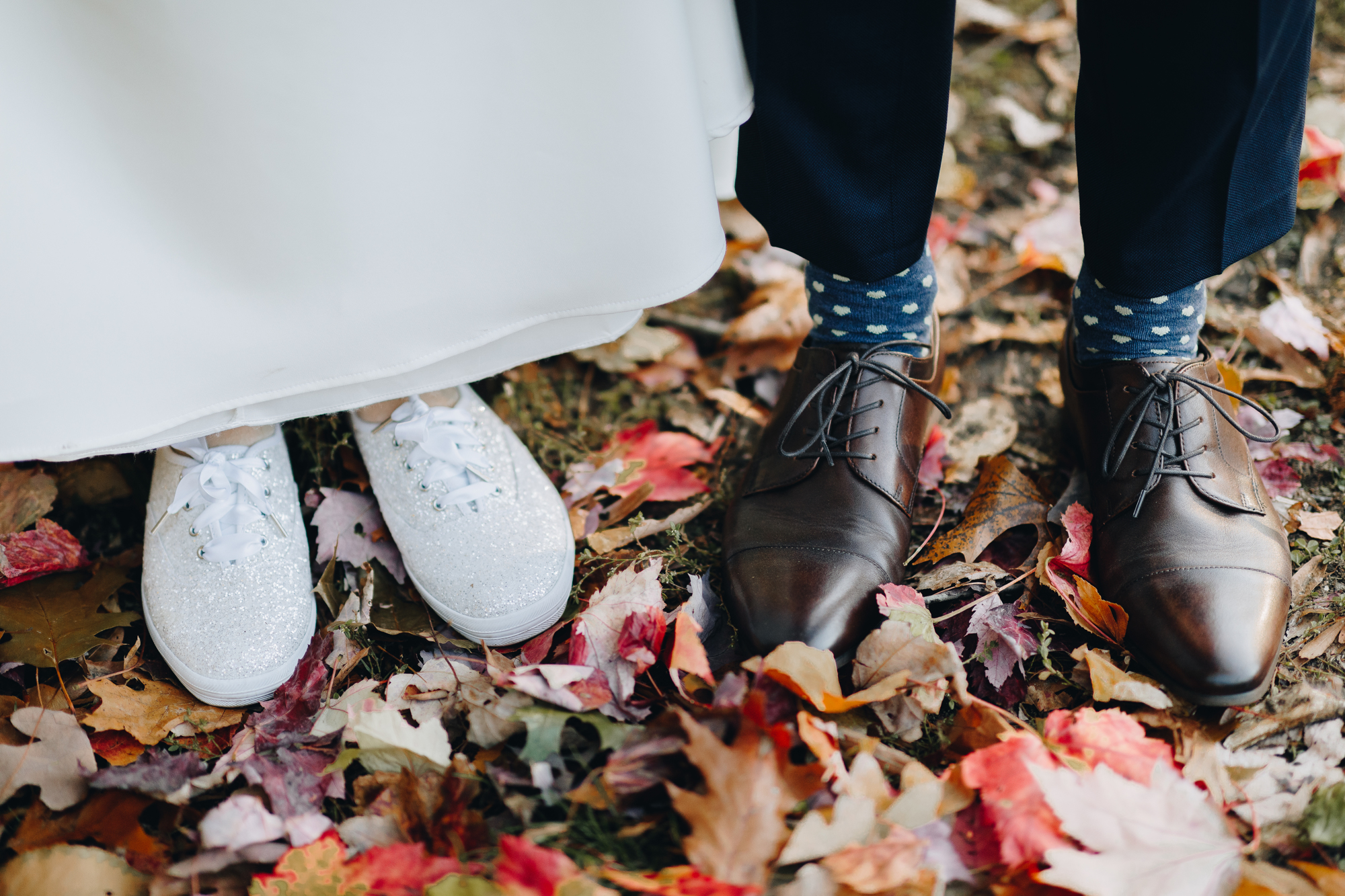 Wedding with fall leaves in Brooklyn