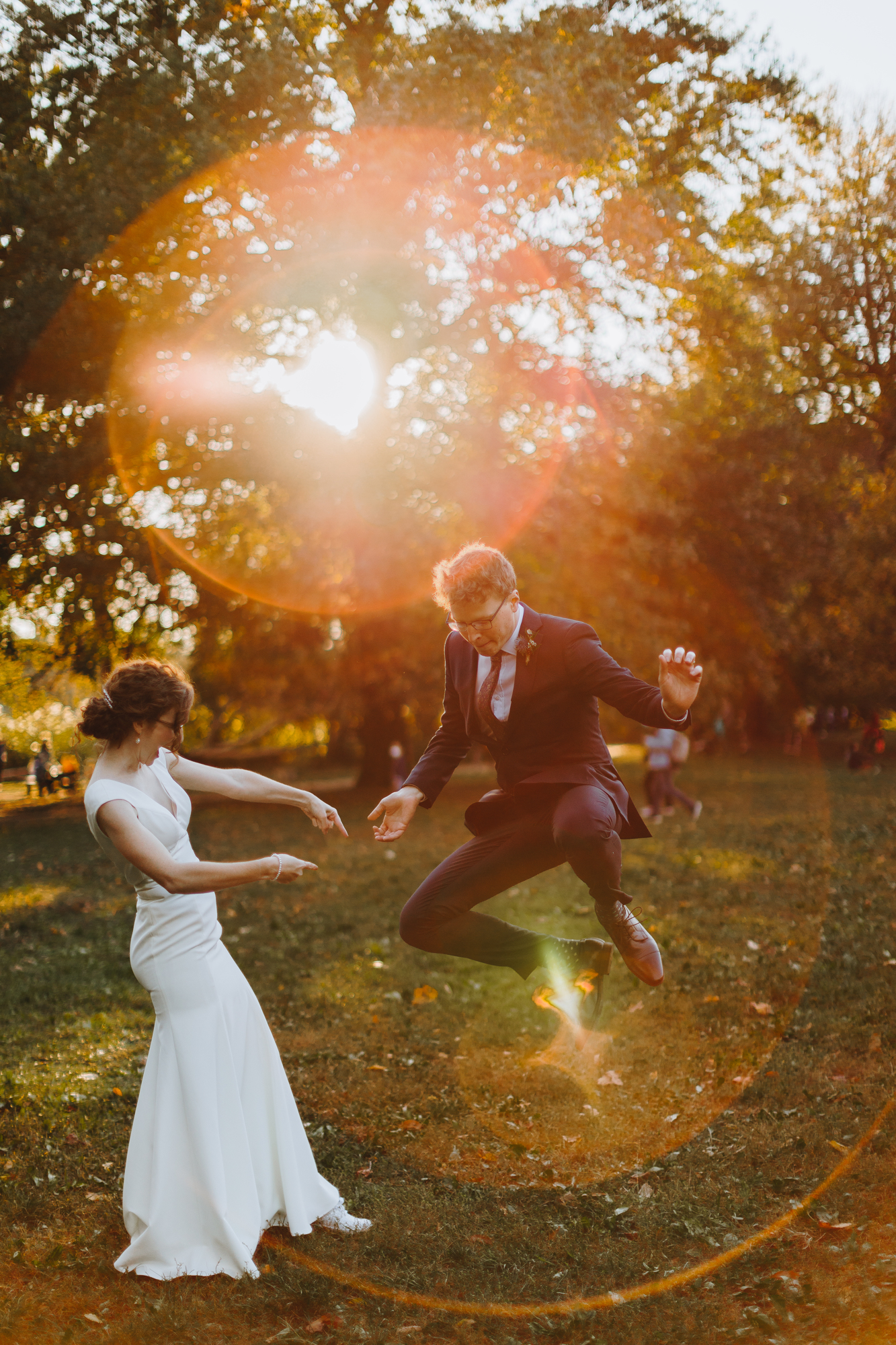 Romantic fall wedding photos at Prospect Park