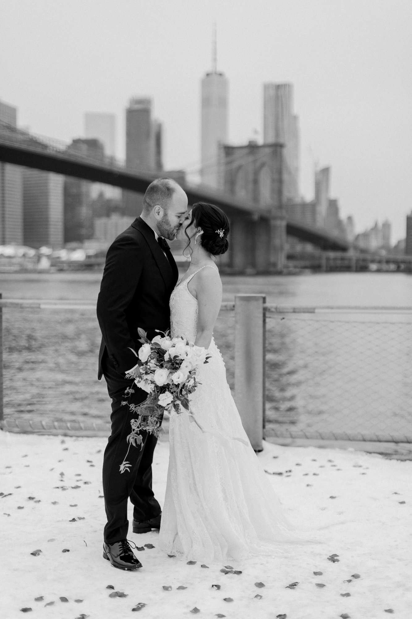 Snowy winter wedding on the NYC skyline