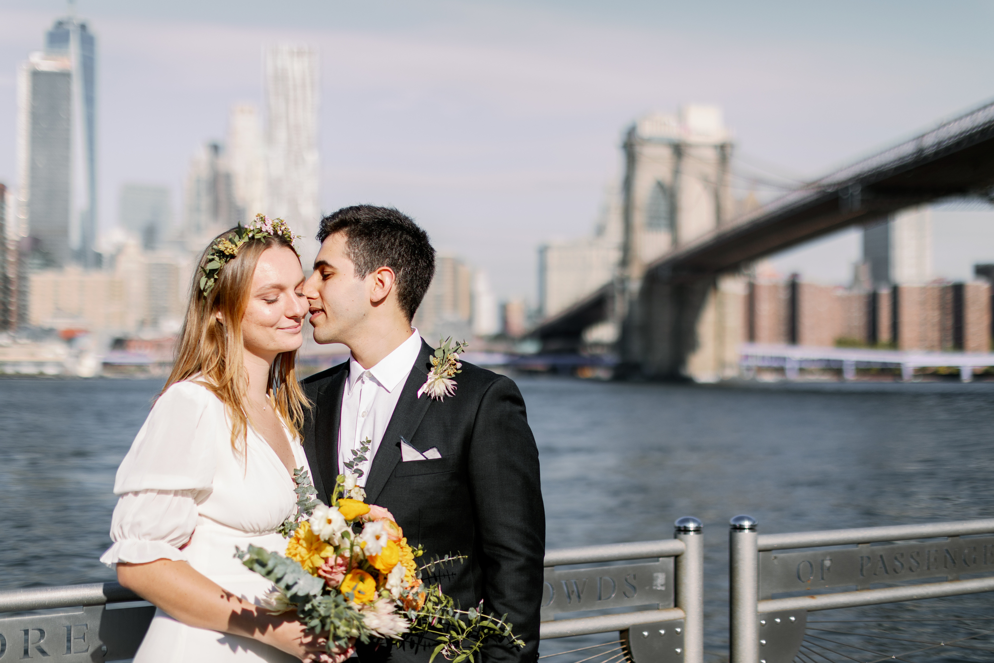 Romantic elopement photos in Brooklyn Bridge Park