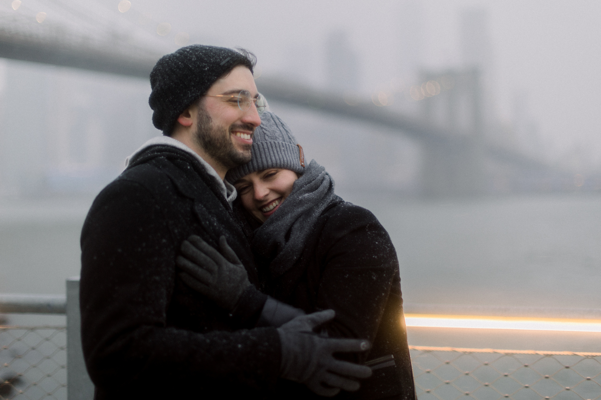 Snowstorm engagement photos in Brooklyn Bridge Park