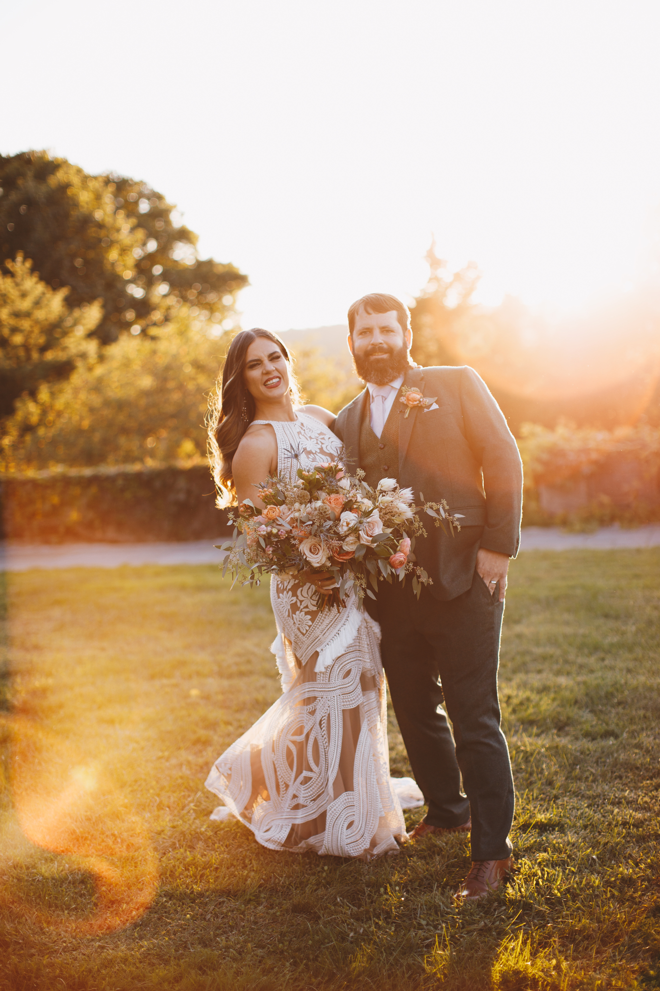 Golden hour wedding at Wave Hill