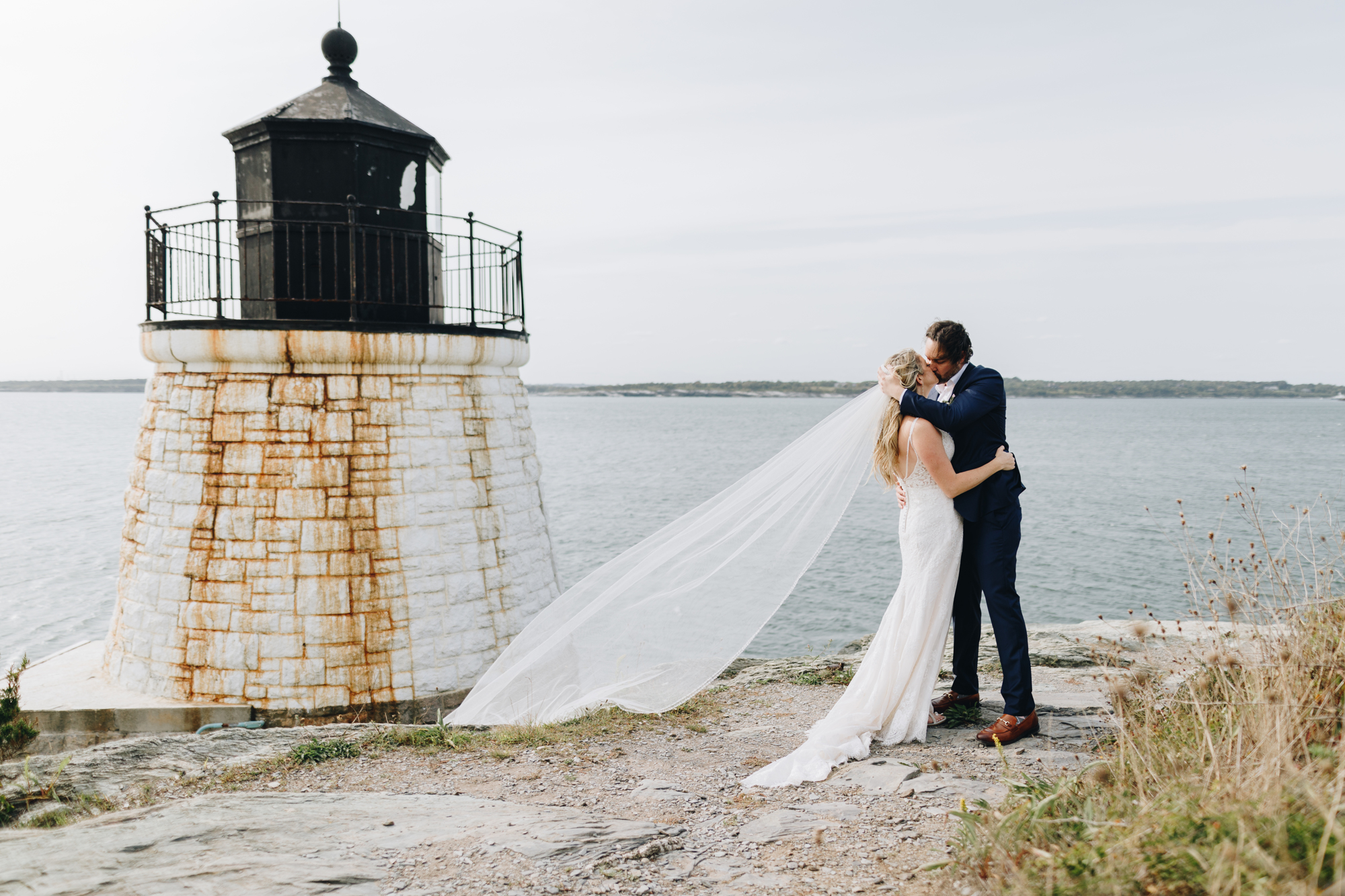 Wedding photos at the Castle Hill Inn Lighthouse