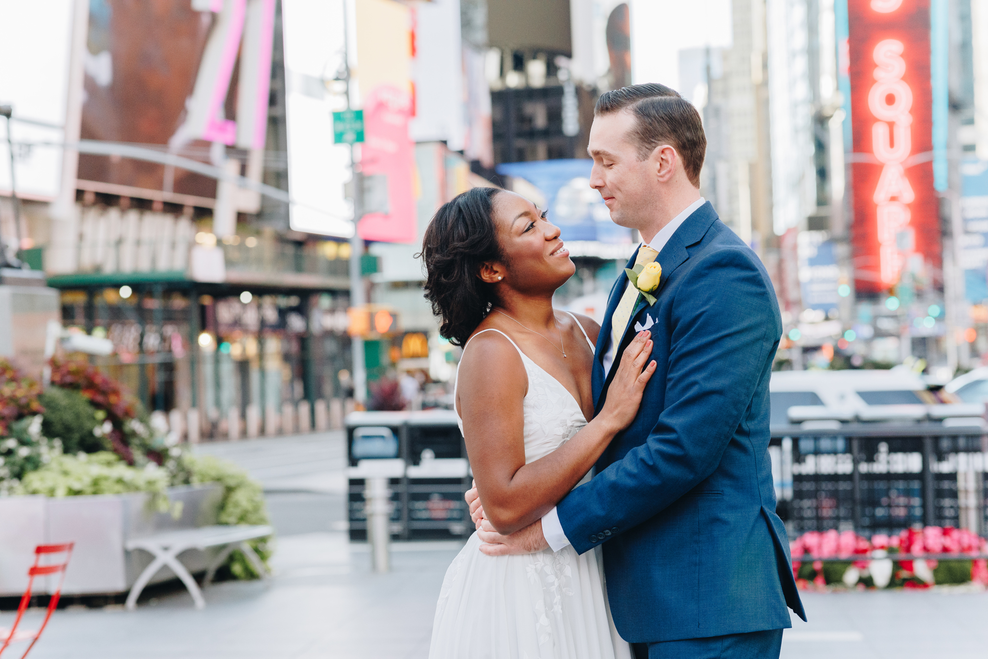 Jaw-Dropping Times Square Wedding Photos in New York