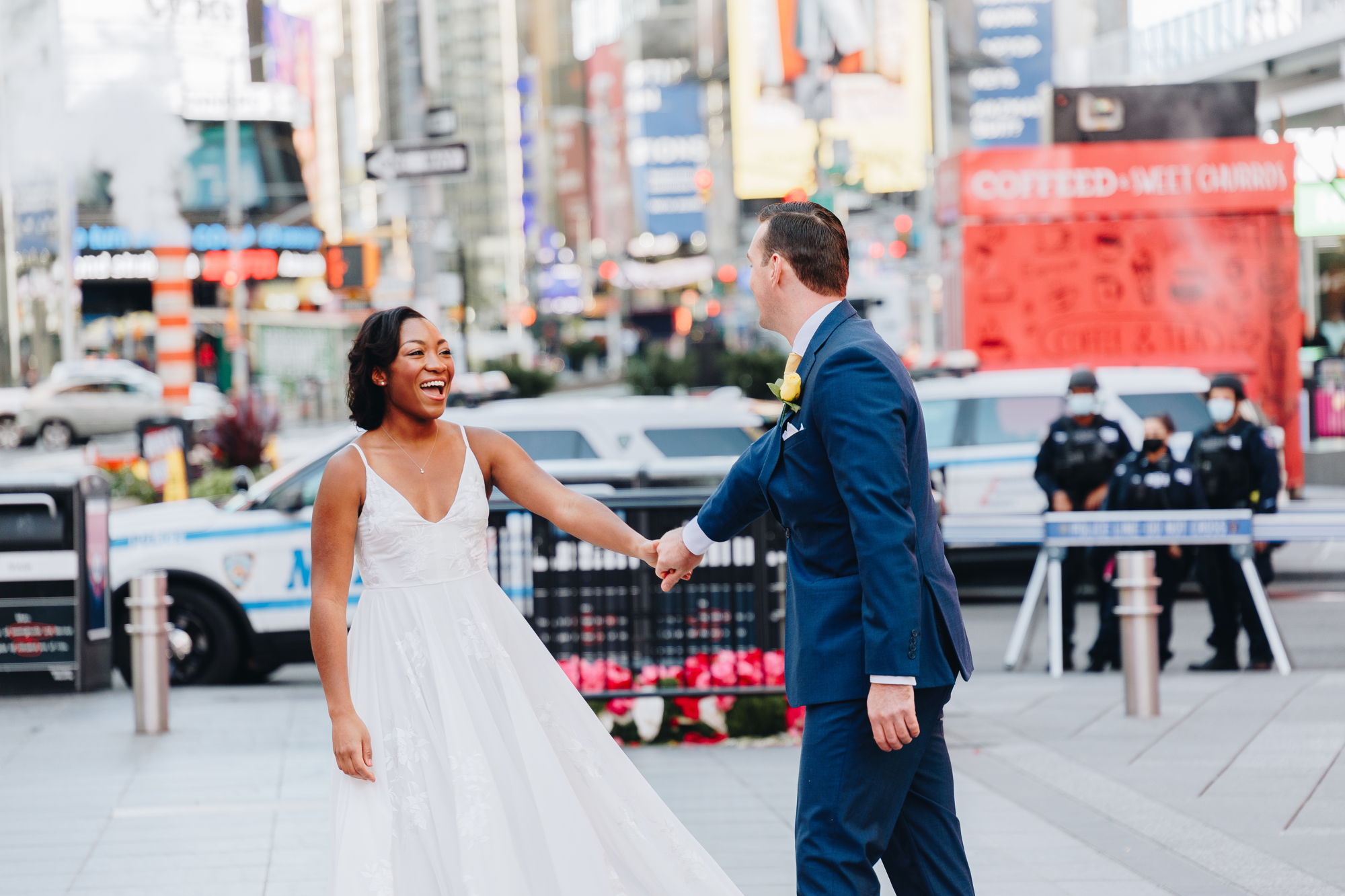 Romantic Times Square Wedding Photos in New York