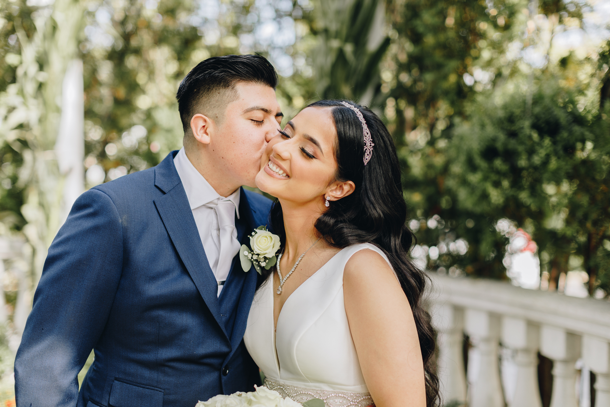 Wedding portraits with bride and groom at the Brownstone