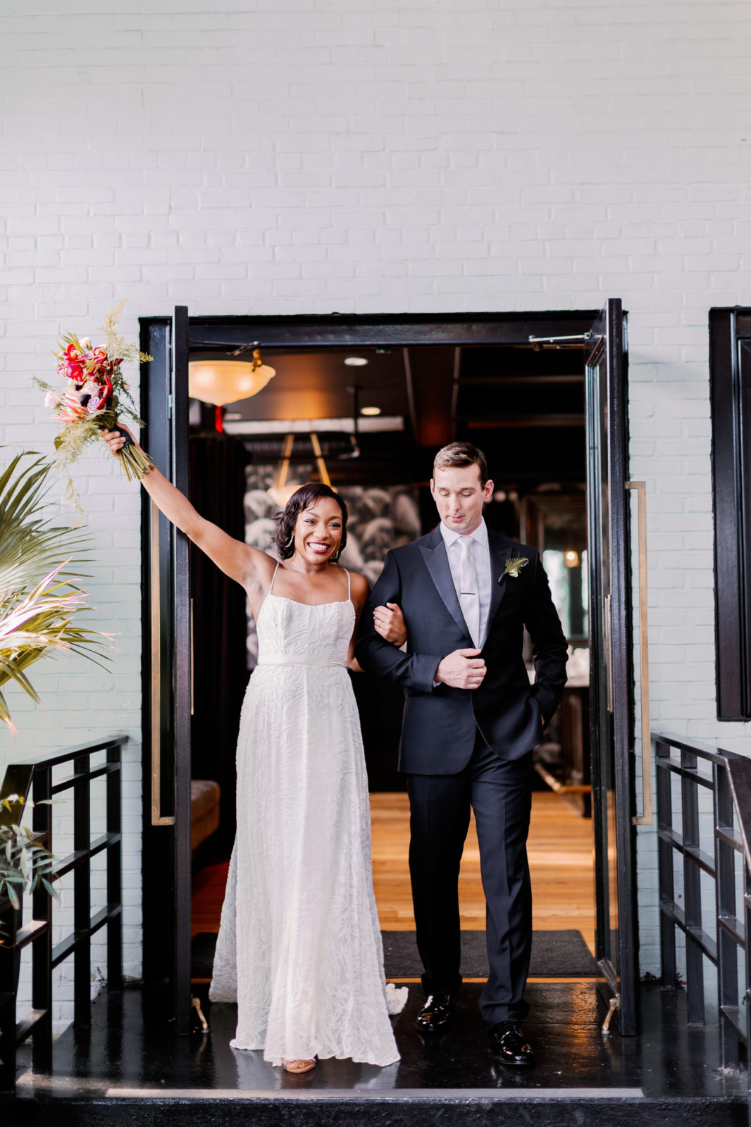 Chic, Modern 501 Union Wedding Photos at Stunning Brooklyn Venue
