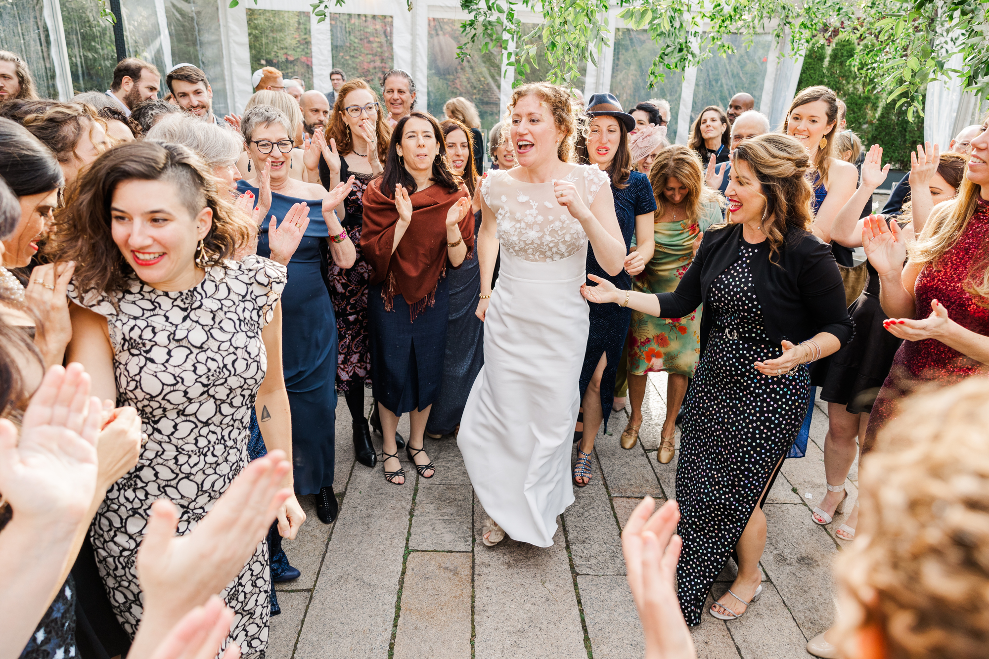 Candid Fall Wedding Photos at The Foundry in Long Island City