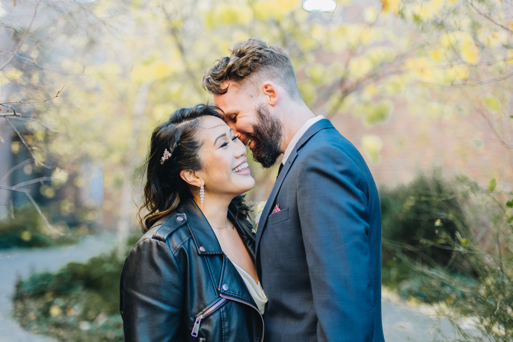 Intimate Fall DUMBO Elopement with New York views and foliage
