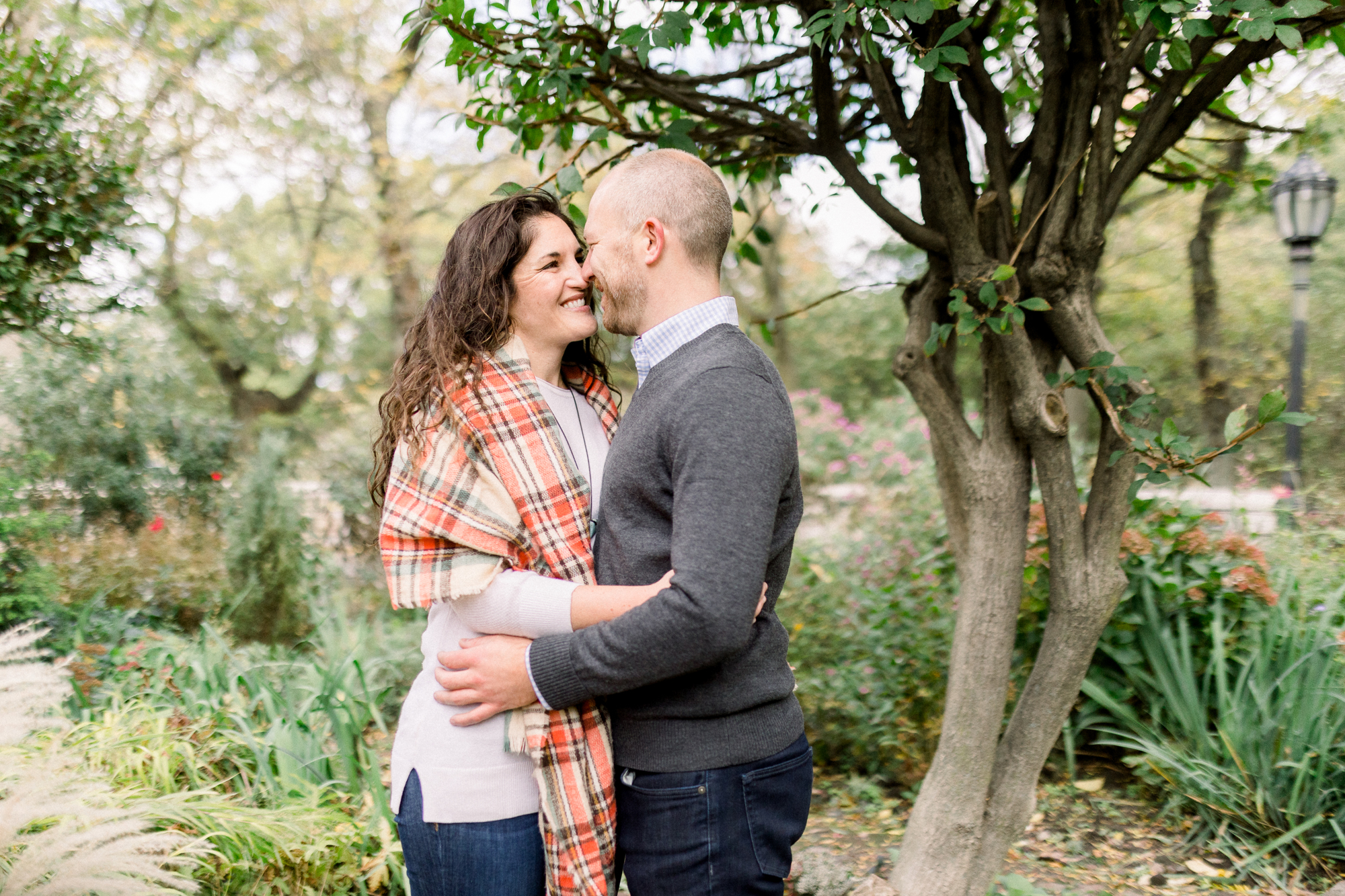 Pretty Fall Riverside Park Engagement Photography