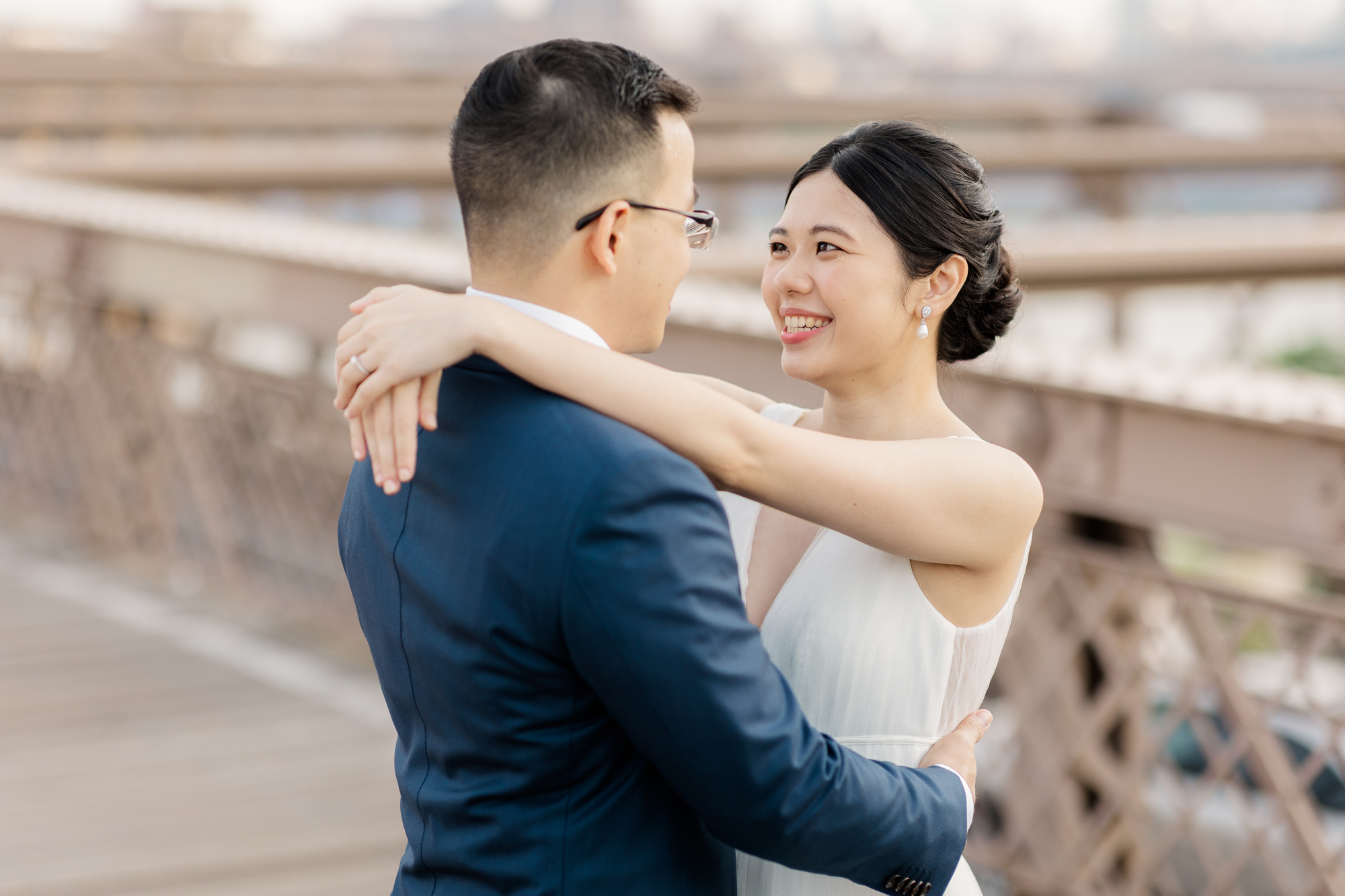 Exciting Photos of New York Elopement in DUMBO and Central Park