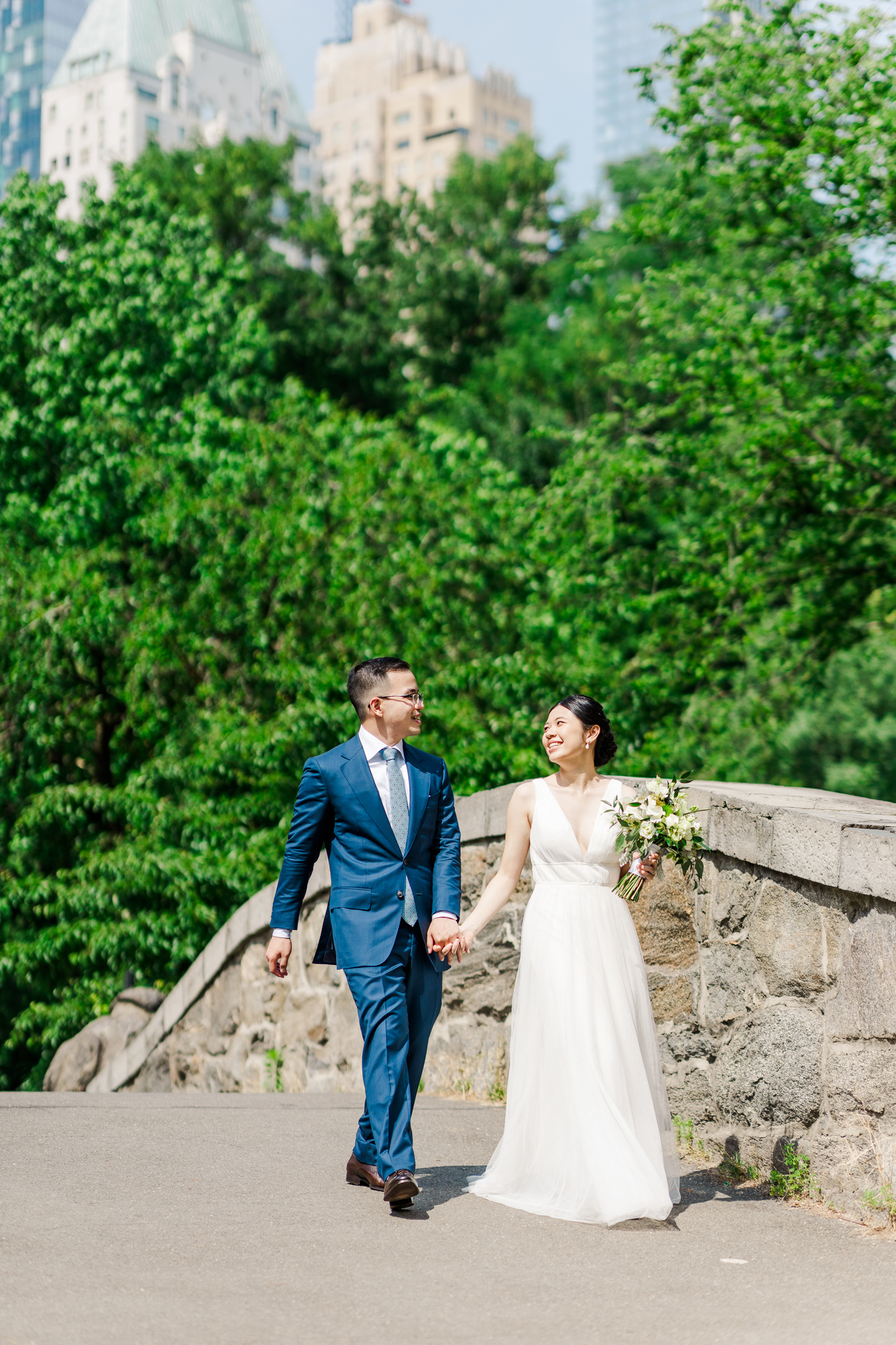 Timeless Elopement Photography in New York\'s DUMBO and Central Park
