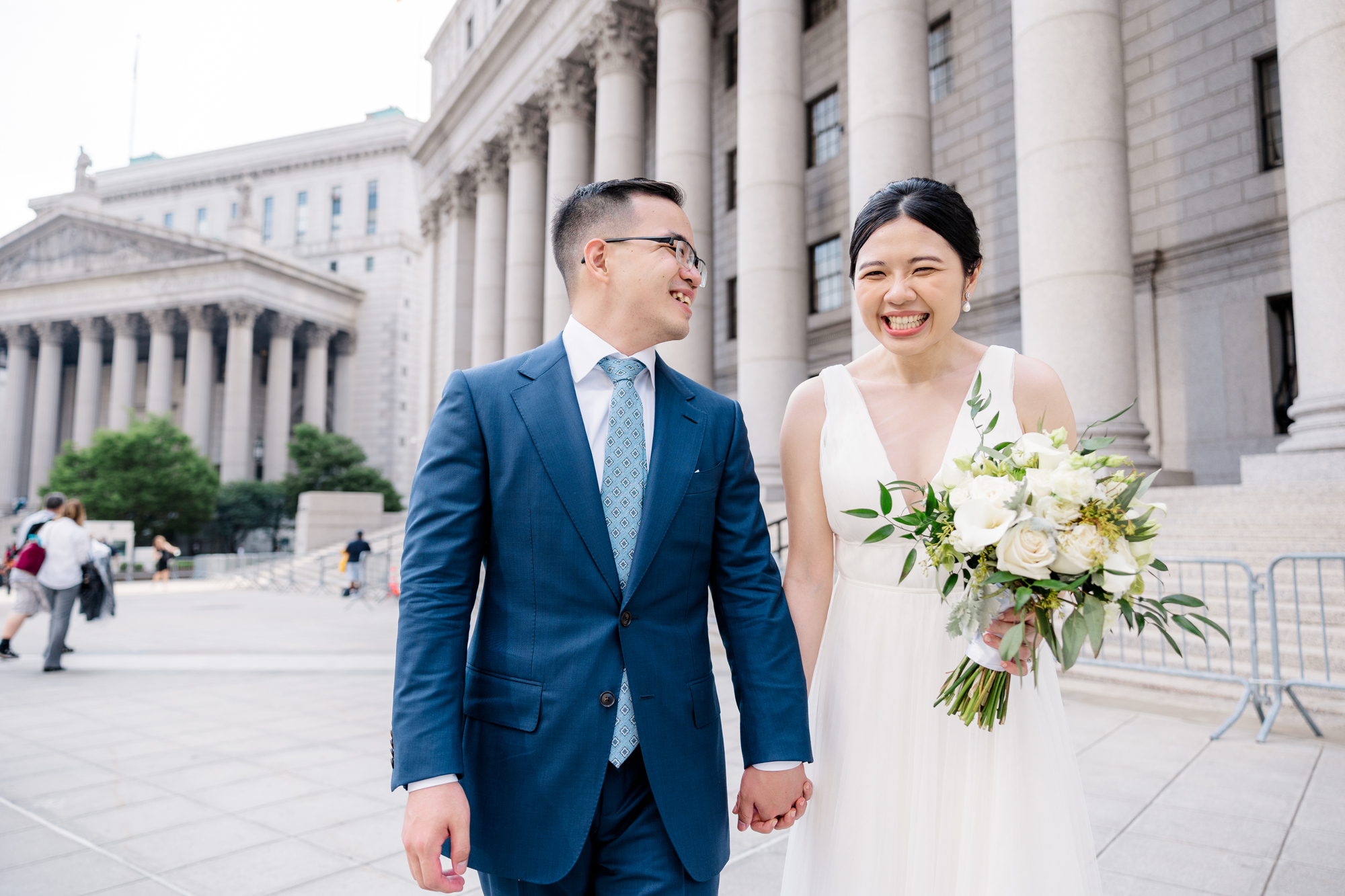 Amazing Elopement Photography in New York\'s DUMBO and Central Park