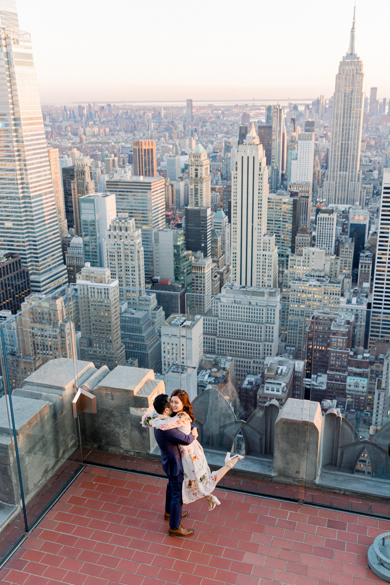Mesmerizing Top of the Rock Engagement Photography at Sunset in NYC