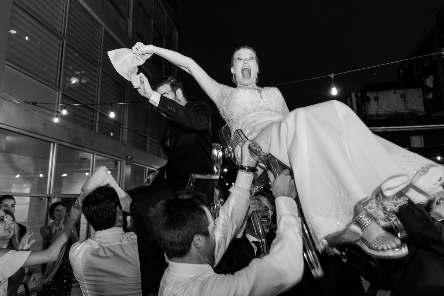 Small and Intimate Bridgepoint Wedding in Brooklyn with NYC Skyline