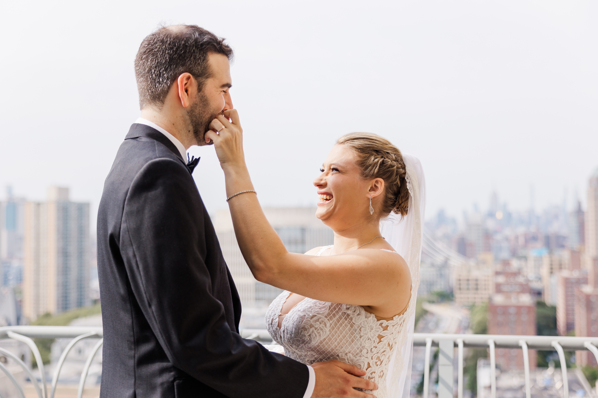Emotional Brooklyn Wedding Photos at Bridgepoint Featuring the New York City Skyline 