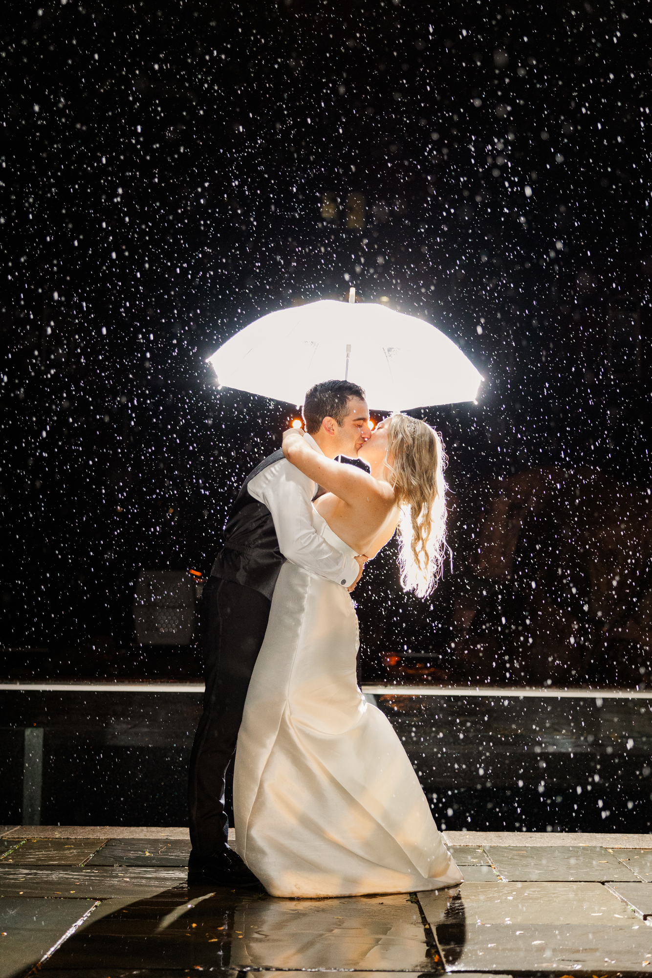 Dazzling Rainy Wedding Photos at Central Park Zoo