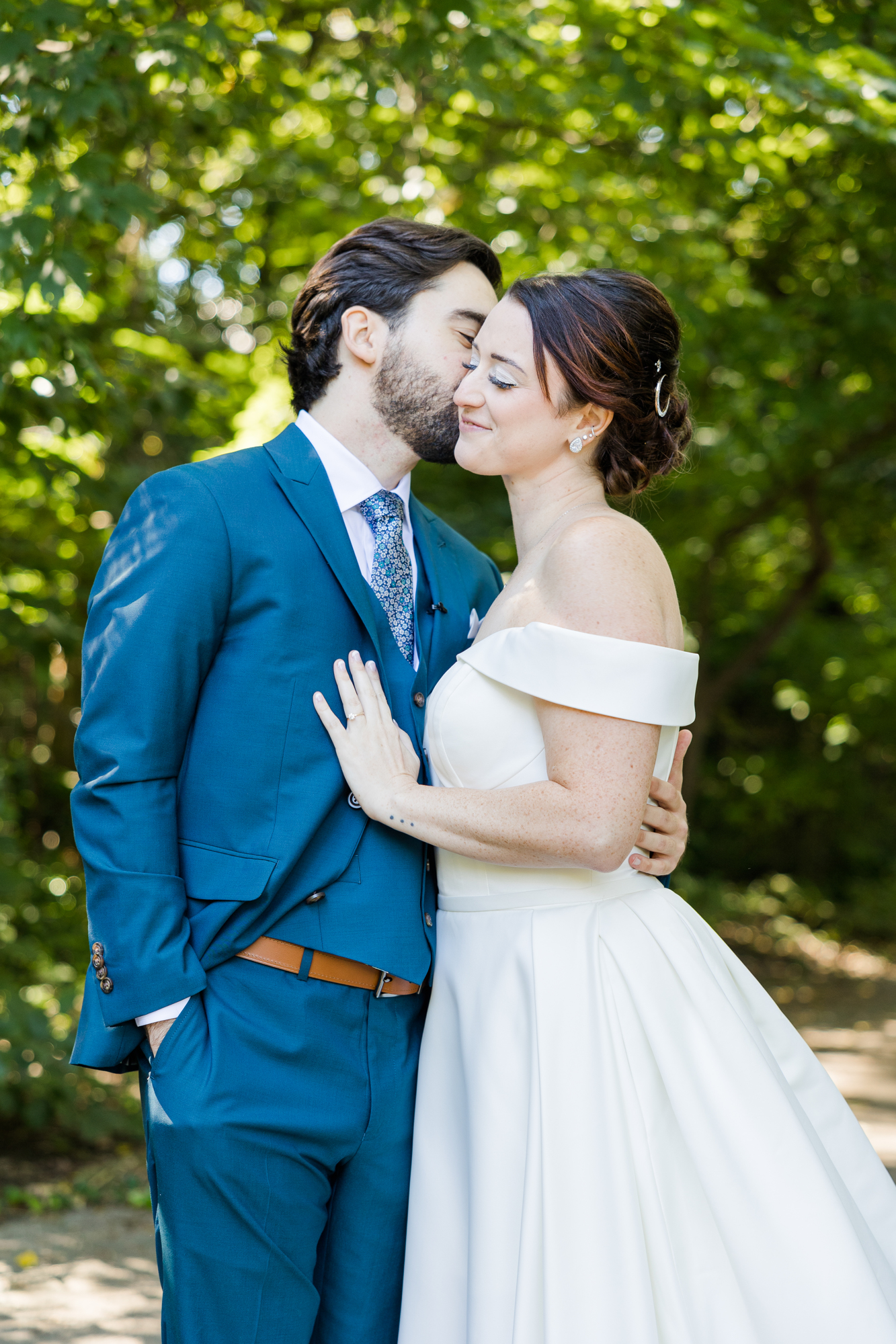 Intimate Autumn Wedding Photos at the Prospect Park Boathouse in Brooklyn