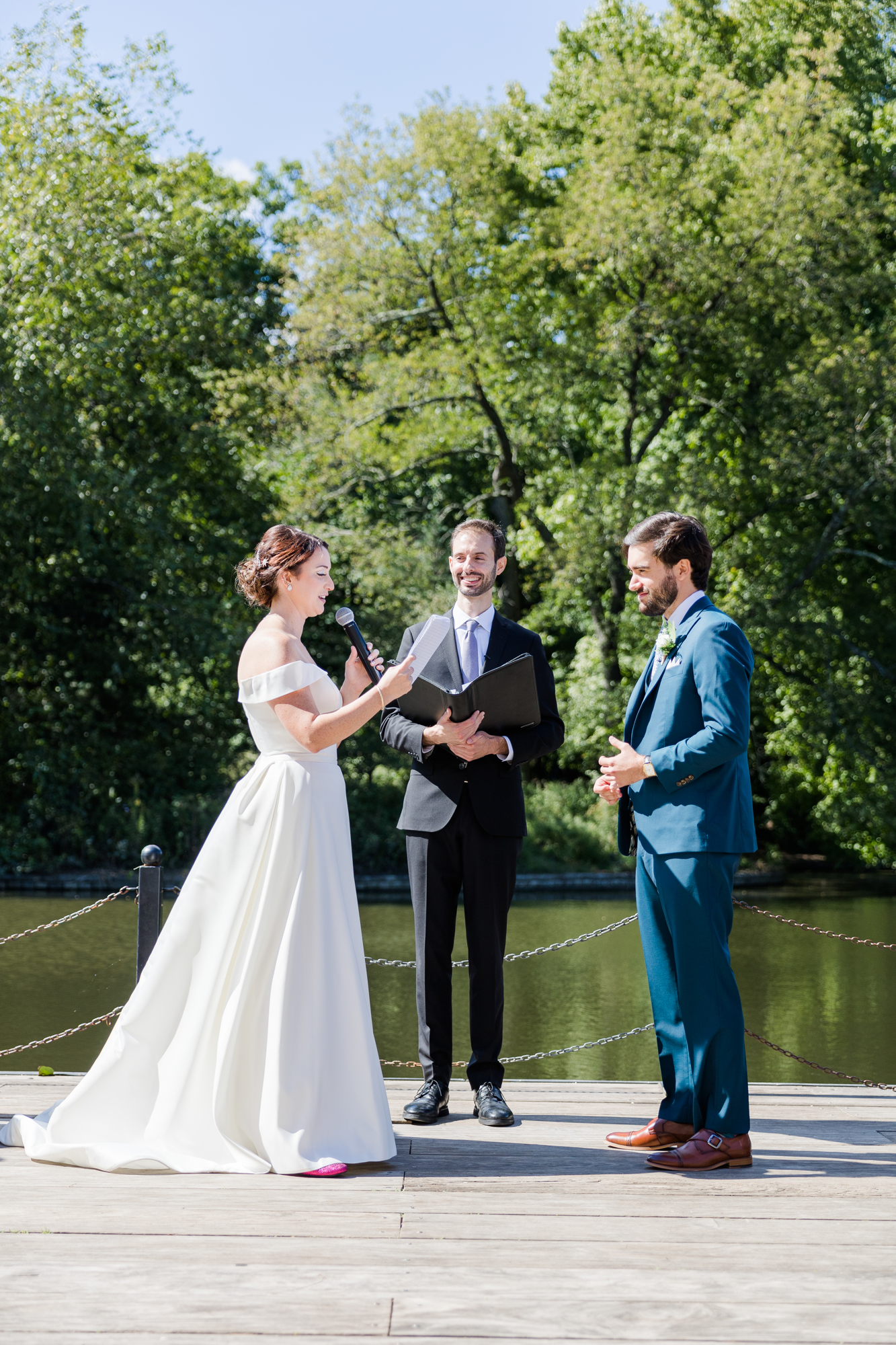 Charming Fall Prospect Park Wedding Photos at the Boathouse