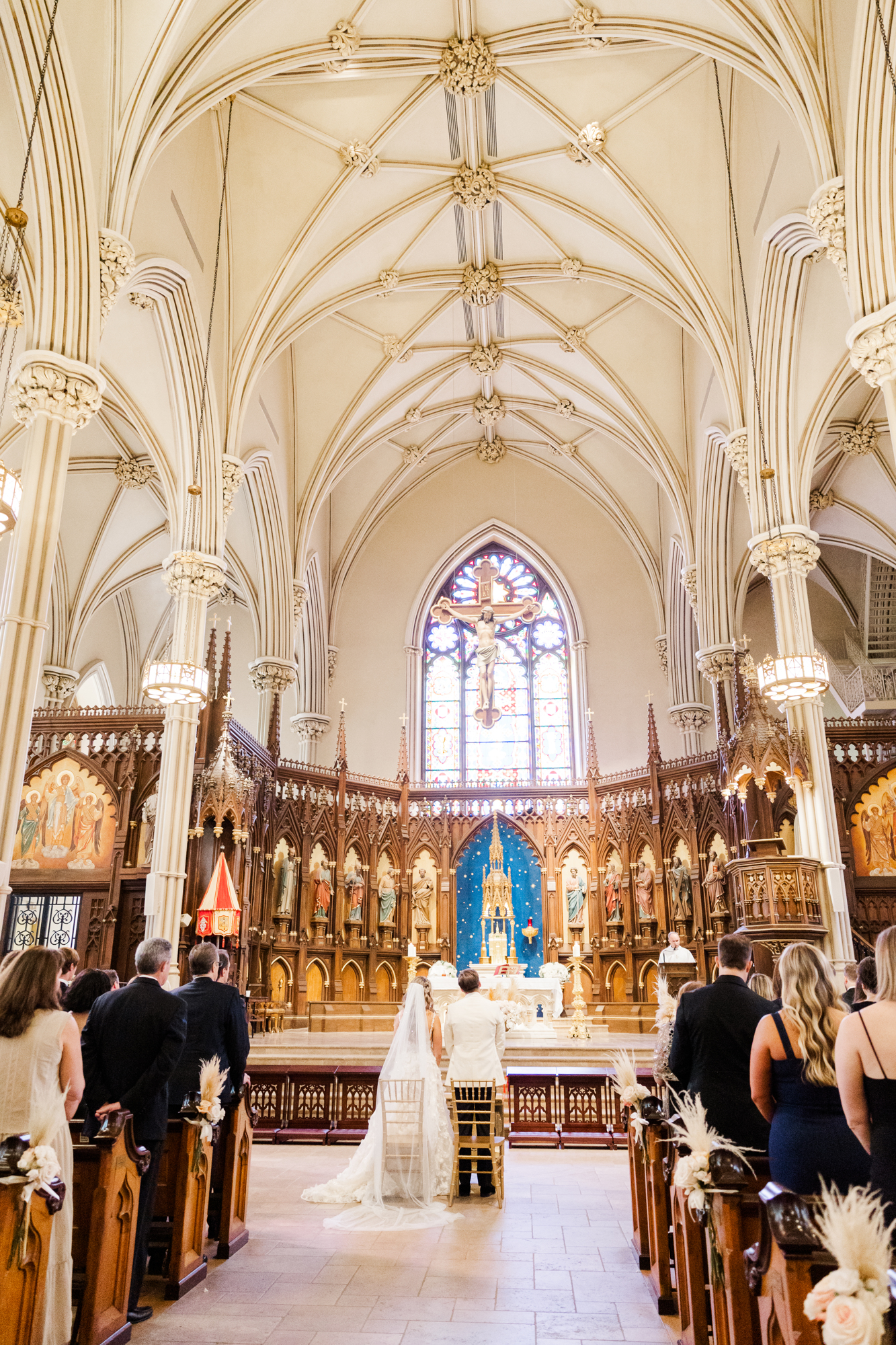 Romantic Old St. Patrick's Cathedral Ceremony and Houston Hall Reception Photos