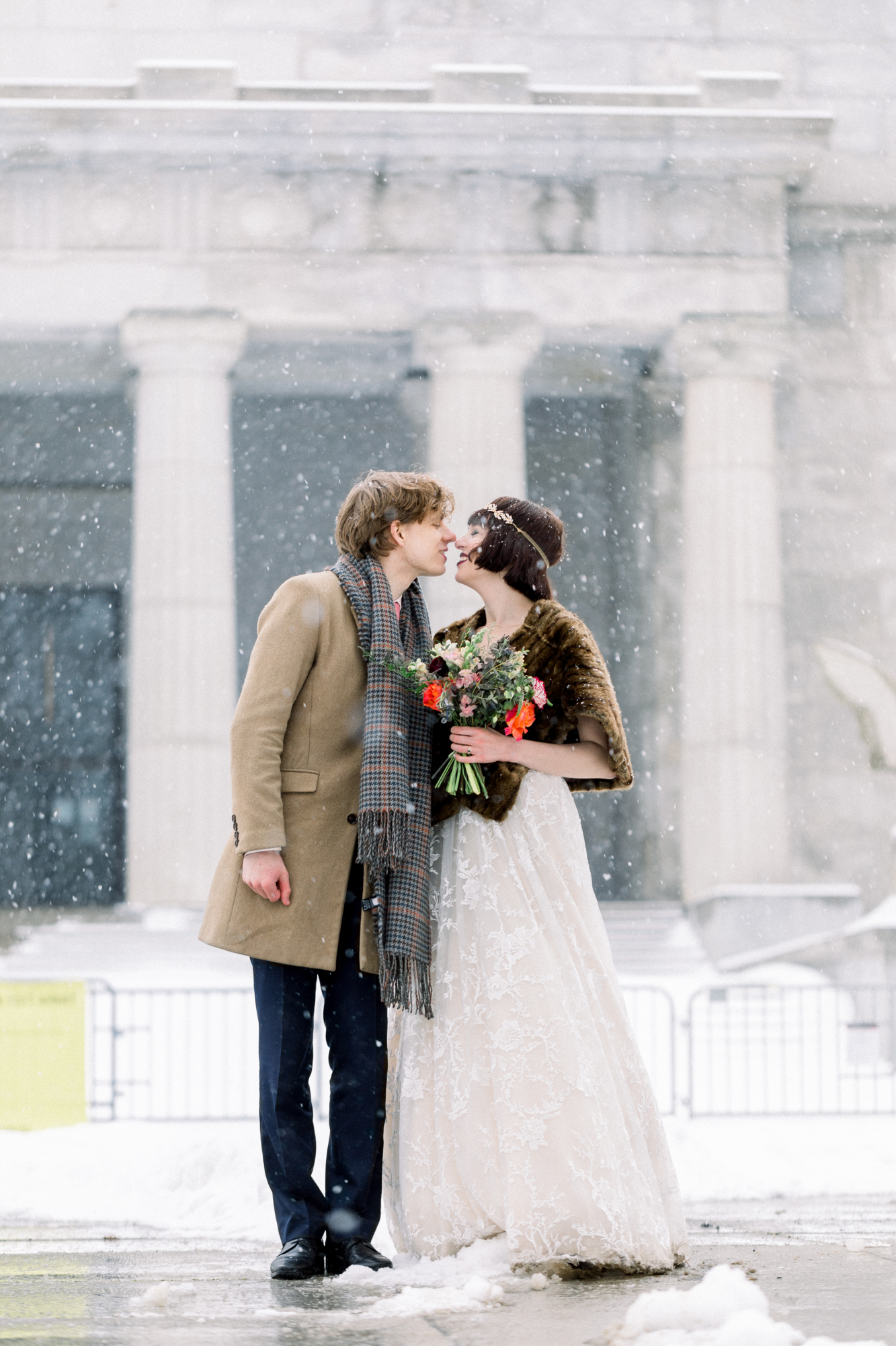 Pretty NYC Winter Wedding in Riverside Park