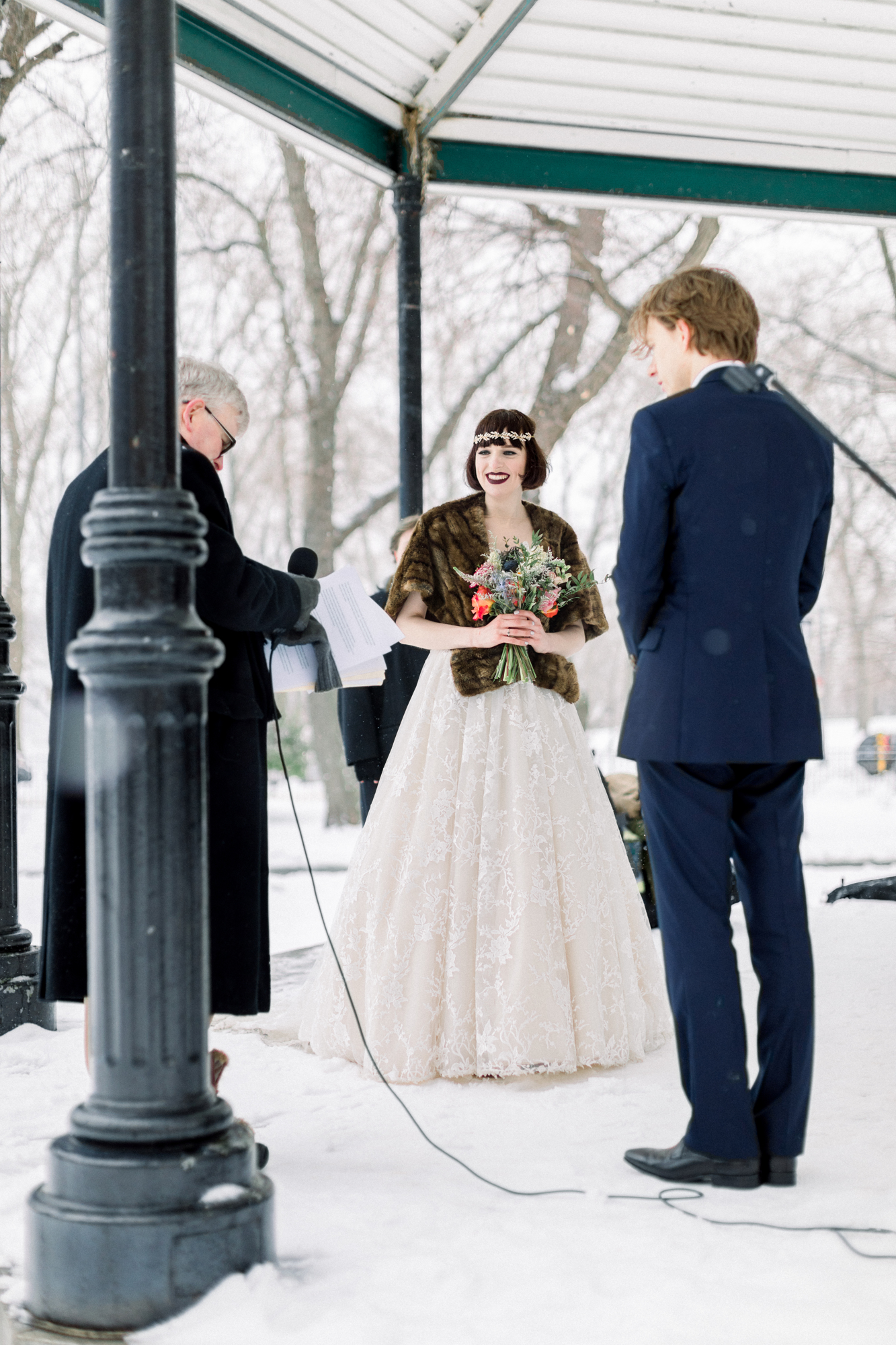 Gorgeous NYC Winter Wedding in Riverside Park