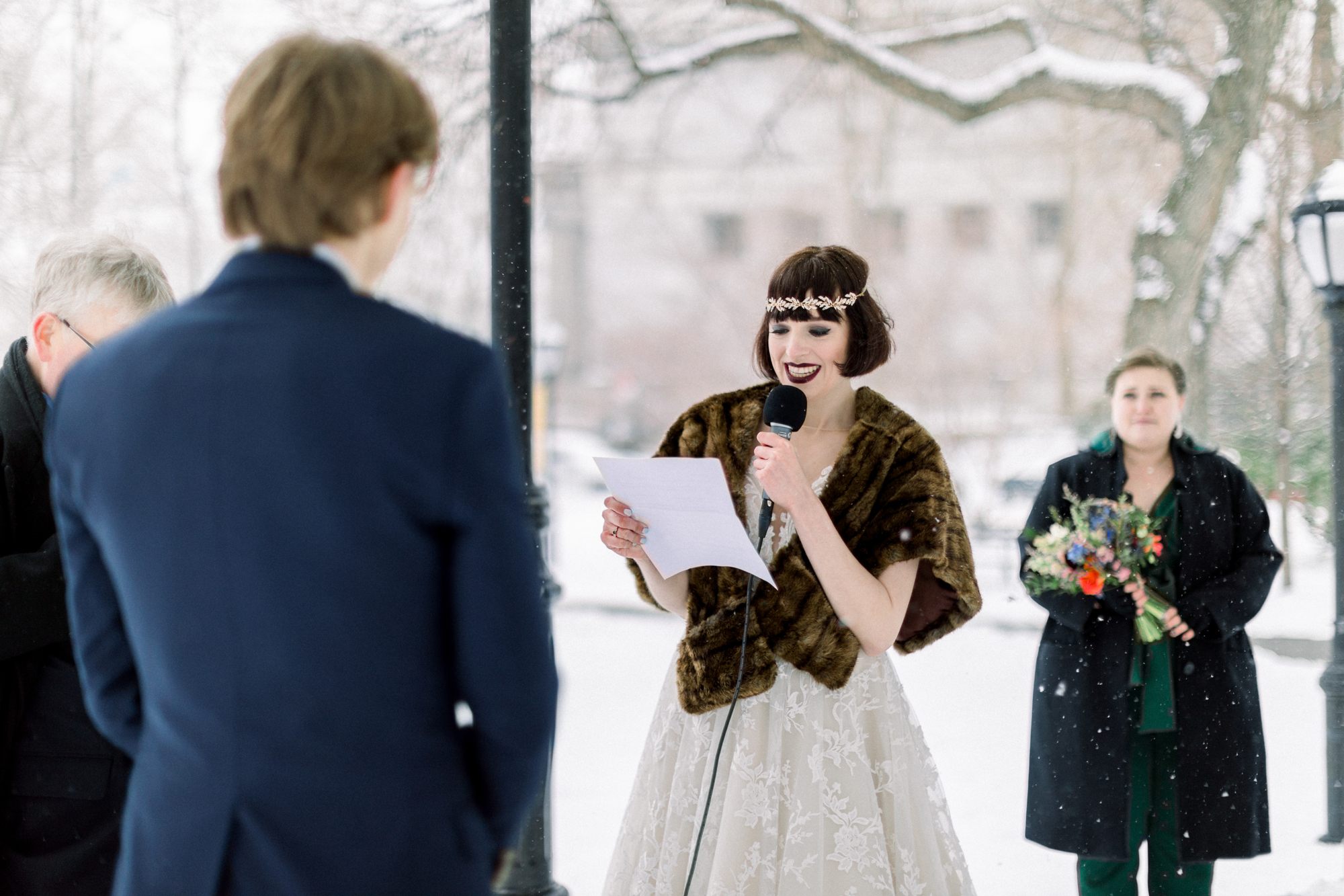 Timeless NYC Winter Wedding in Riverside Park