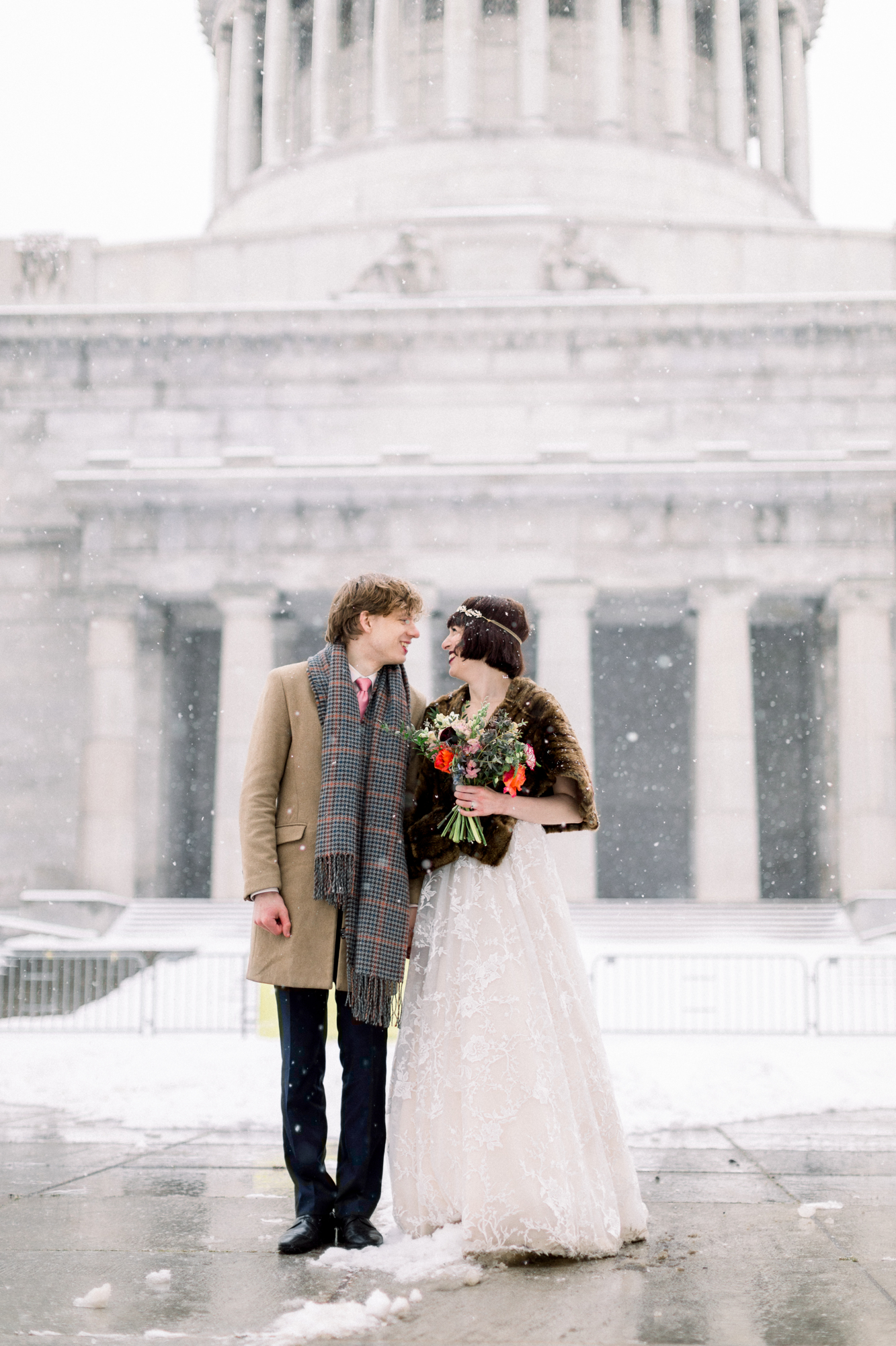 Small NYC Winter Wedding in Riverside Park