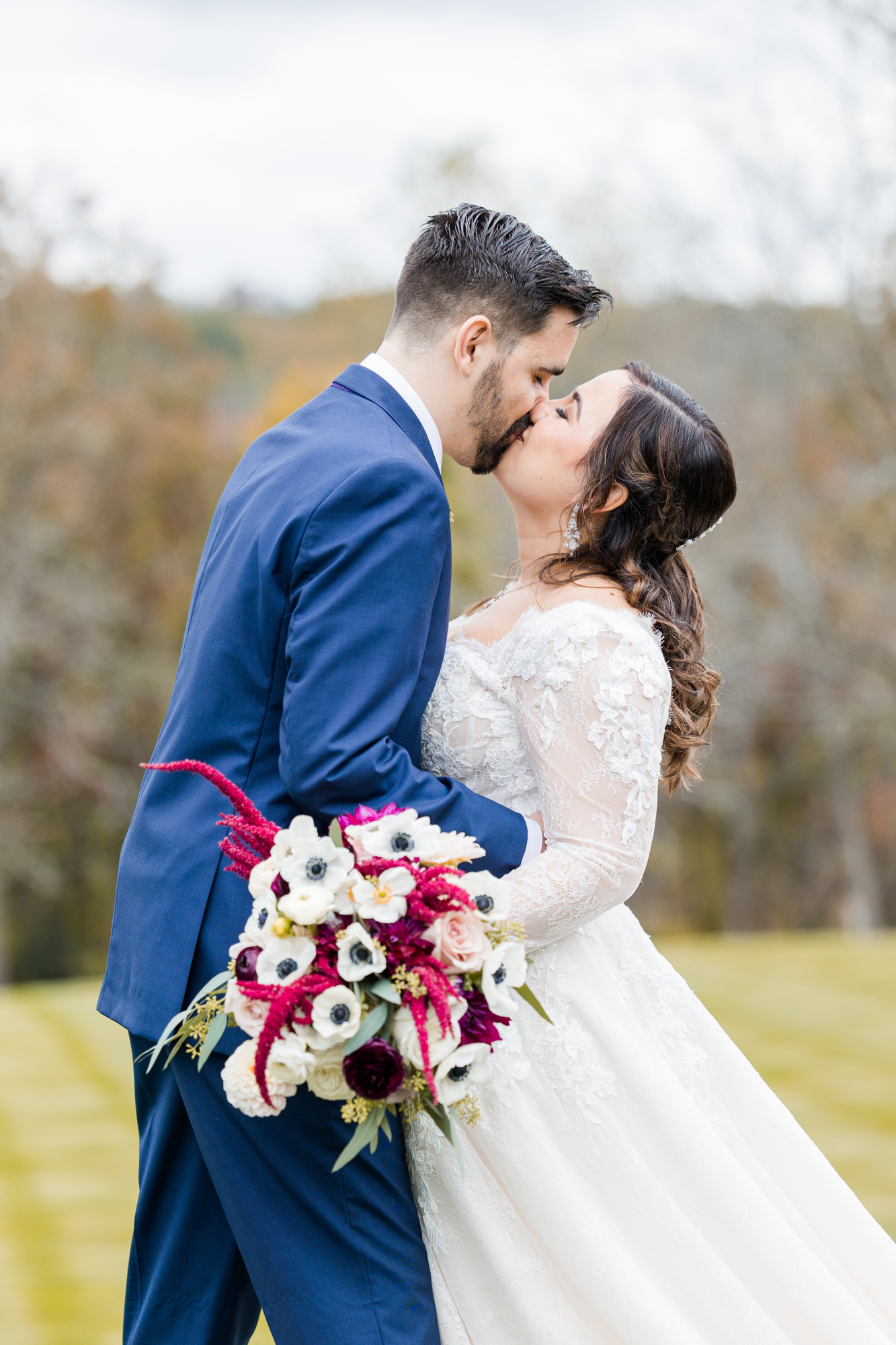 Picturesque New Jersey Wedding Photos at the Farm at Glenwood Mountain in Autumn