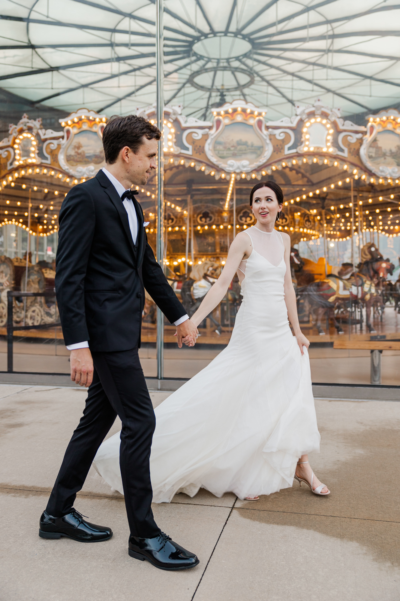 Eye-catching DUMBO, Brooklyn Wedding Photos at Smack Mellon and Jane's Carousel