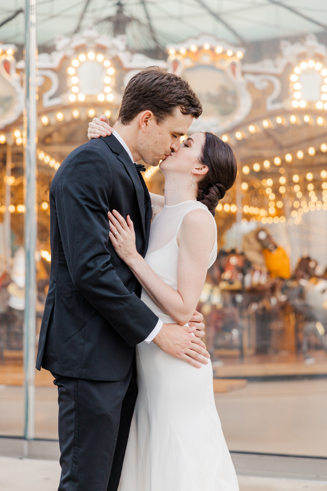 Jaw-dropping DUMBO, Brooklyn Wedding Photos at Smack Mellon and Jane's Carousel