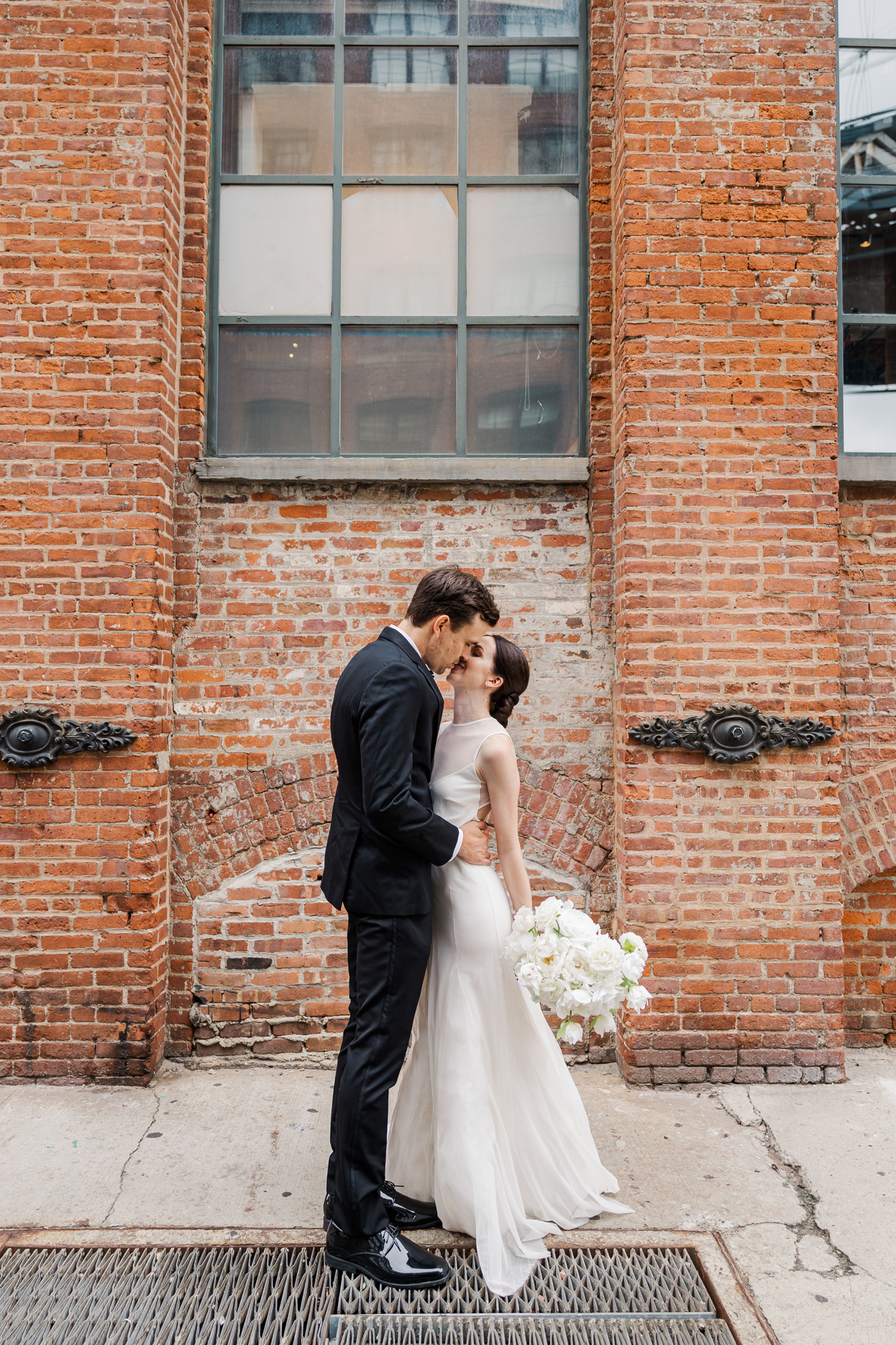 Intimate DUMBO, Brooklyn Wedding Photos at Smack Mellon and Jane's Carousel