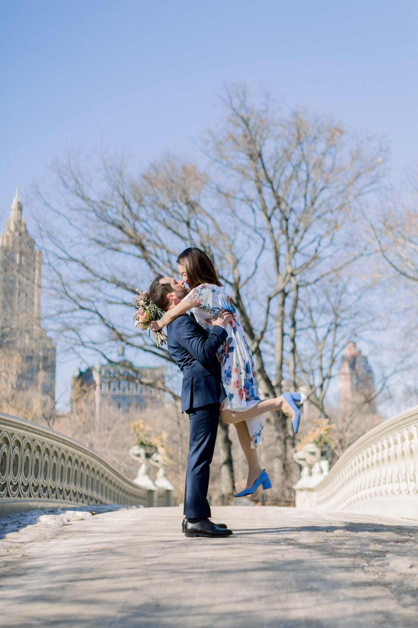 Timeless Central Park Wedding Photos in Wintery NYC