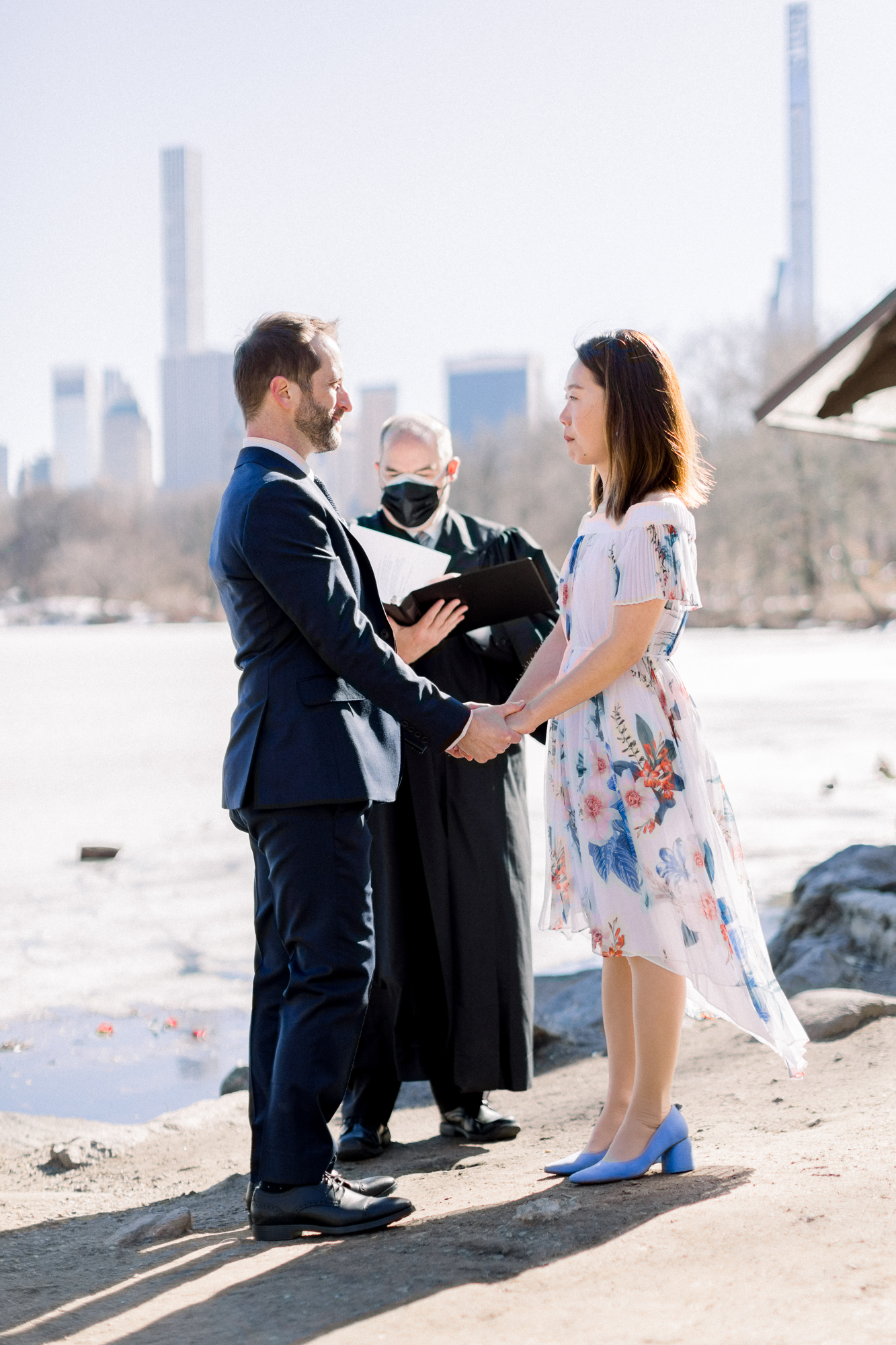 Loving Central Park Wedding Photos in Wintery New York