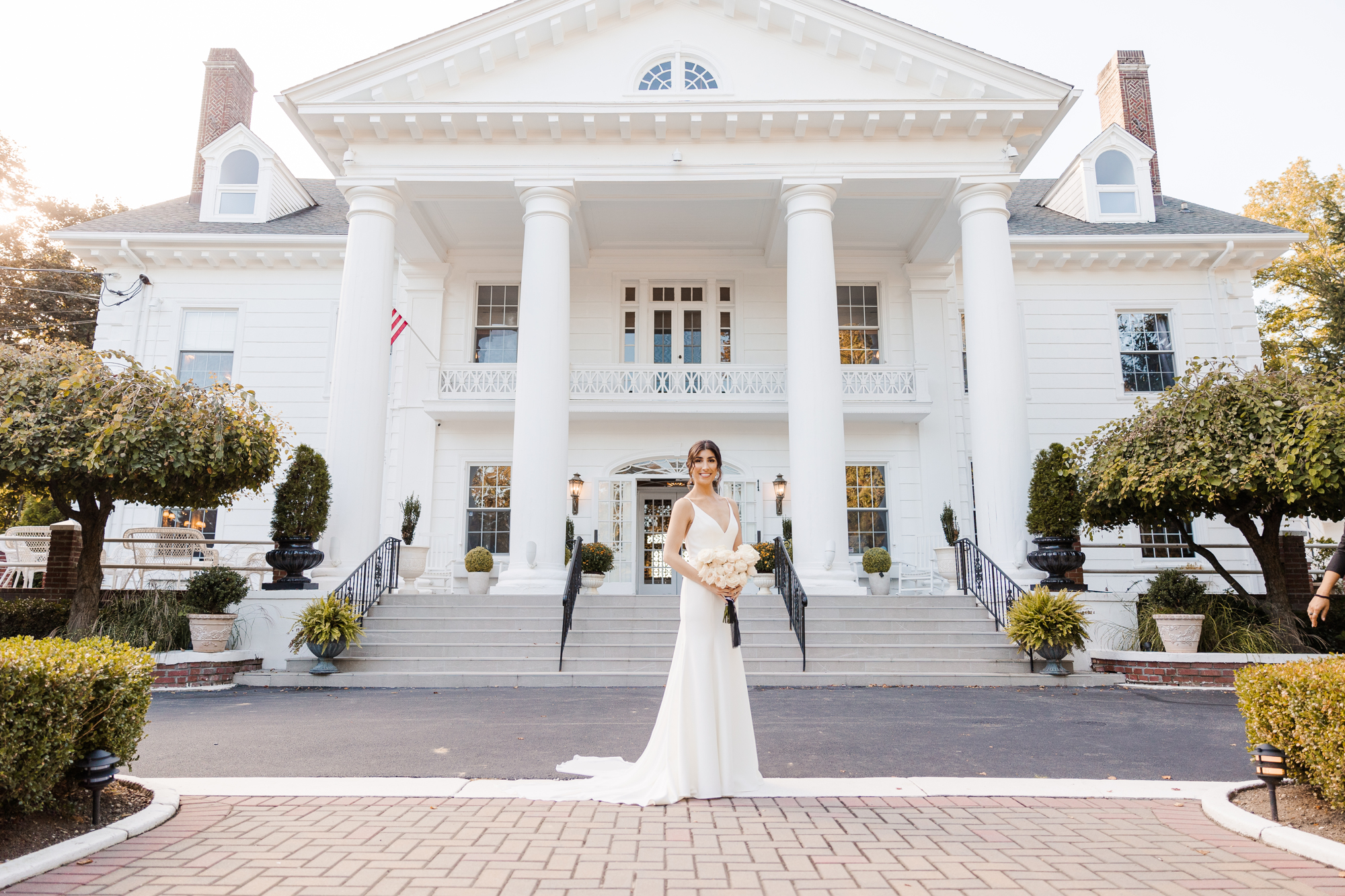 Picturesque Sunset Briarcliff Manor Wedding Photos in Autumn in Hudson Valley