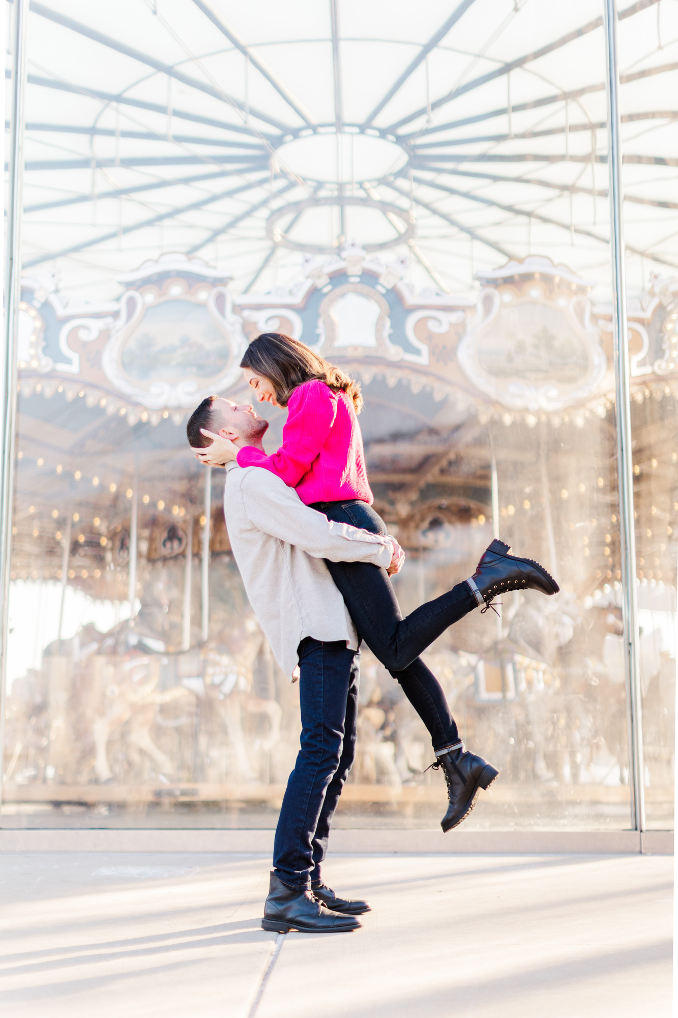 Jaw-dropping DUMBO Engagement Photography
