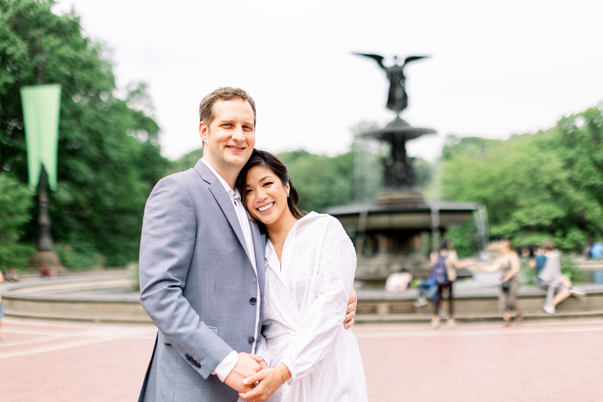 Breathtaking Central Park Rowboat Engagement Photography in New York