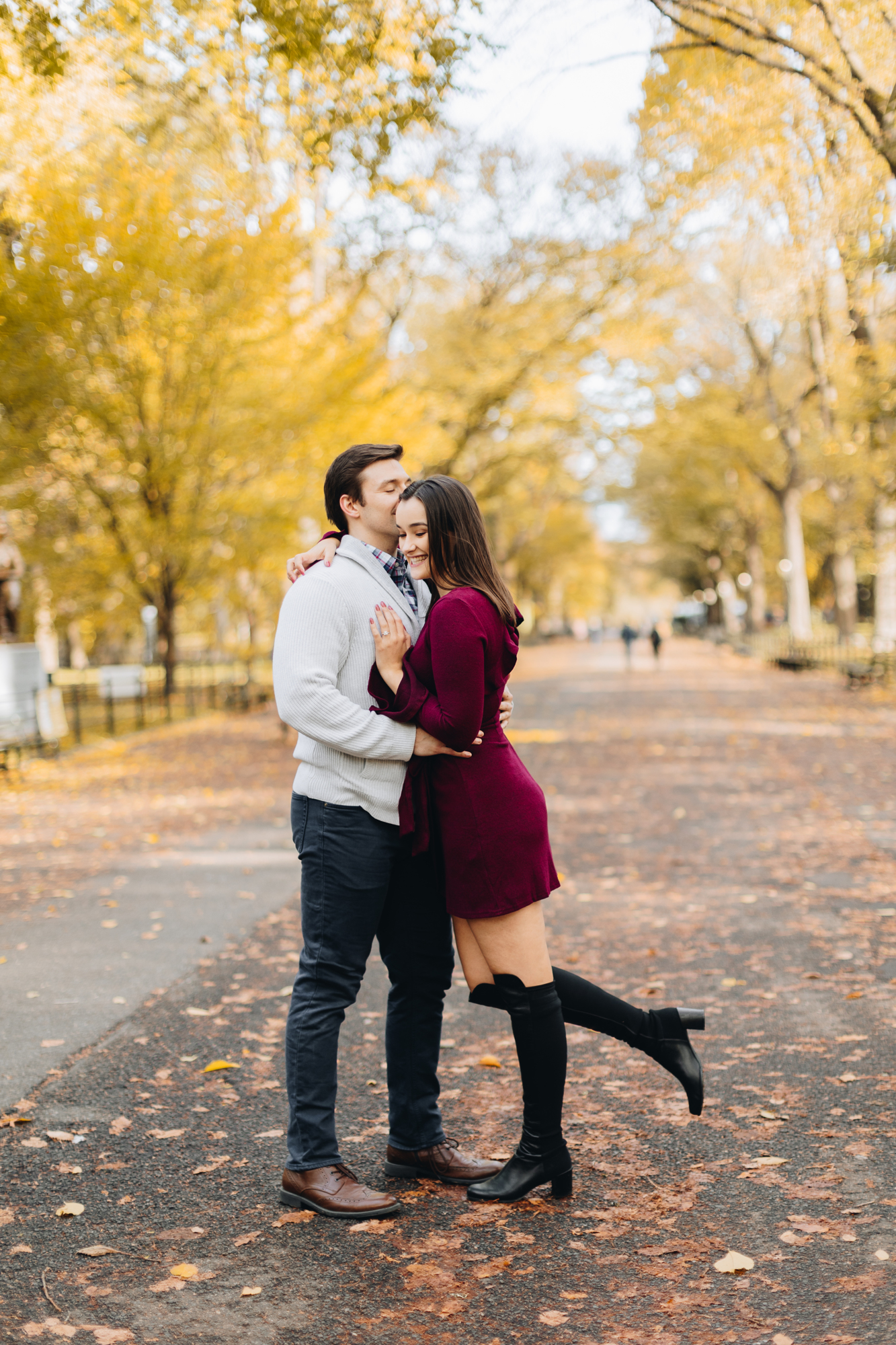 Beautiful Fall Engagement Photos in Central Park New York