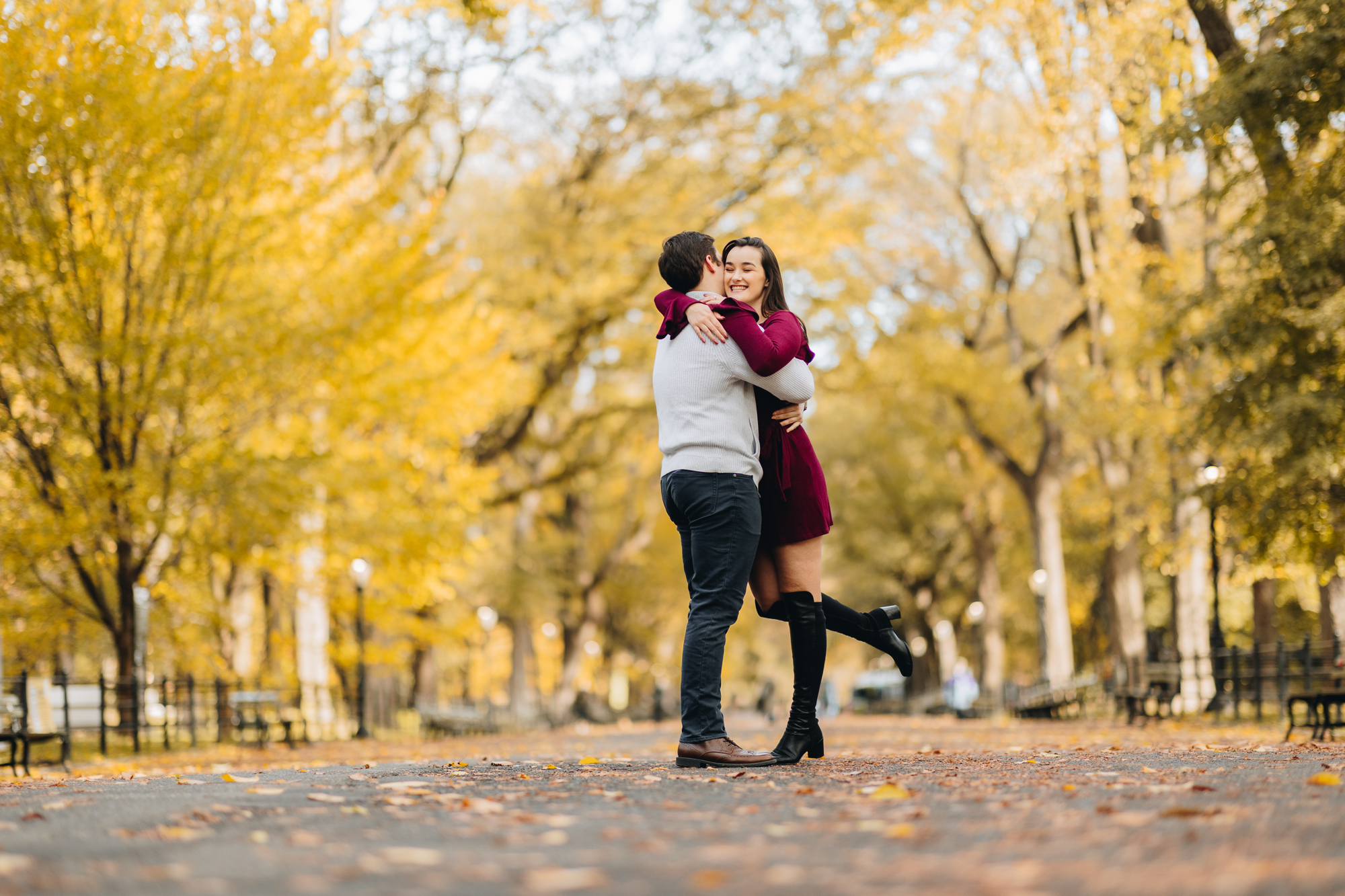 Gorgeous Fall Engagement Photos in Central Park New York