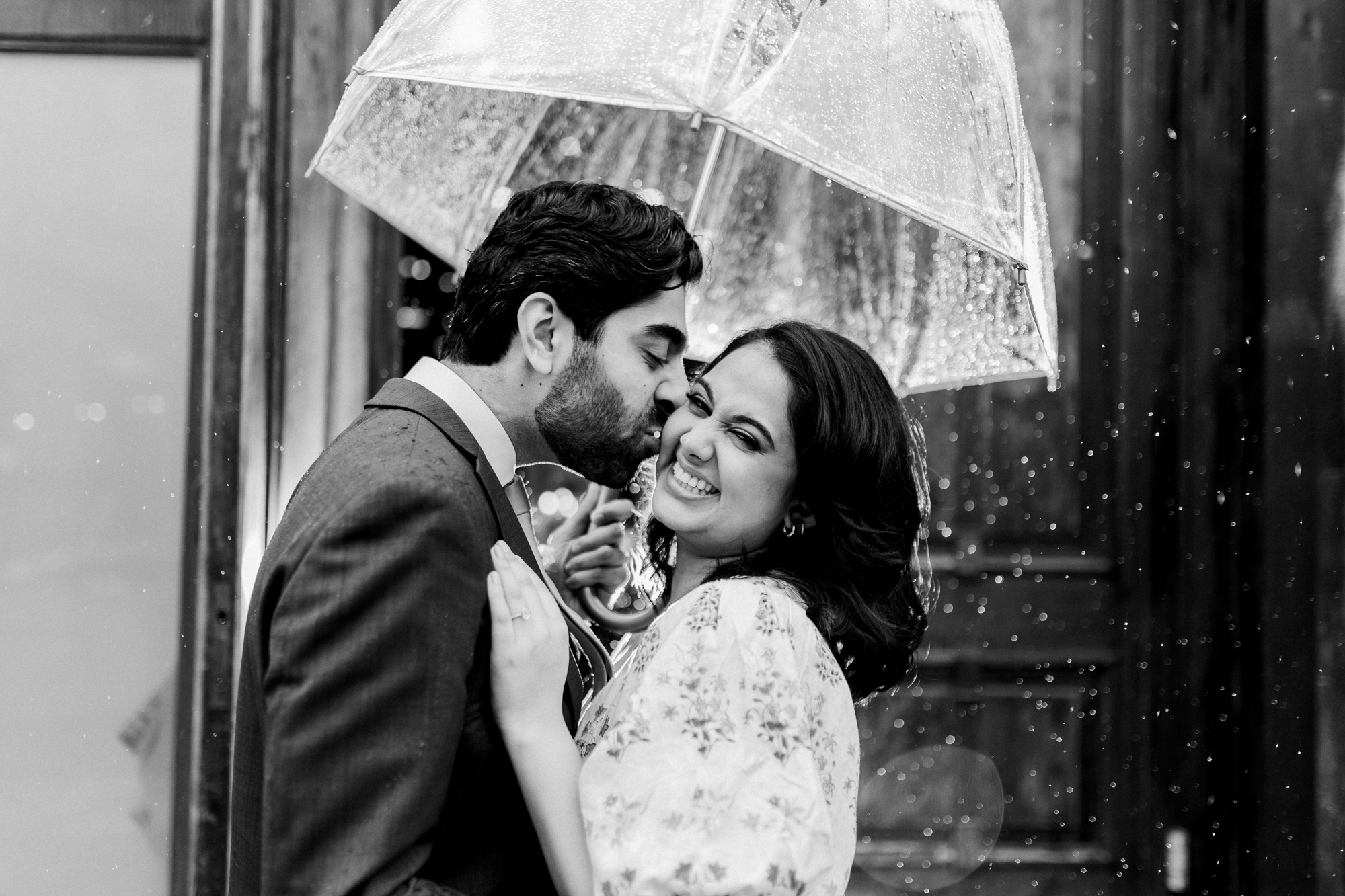 Happy Rustic Brooklyn Winery Wedding Photos Inspiration