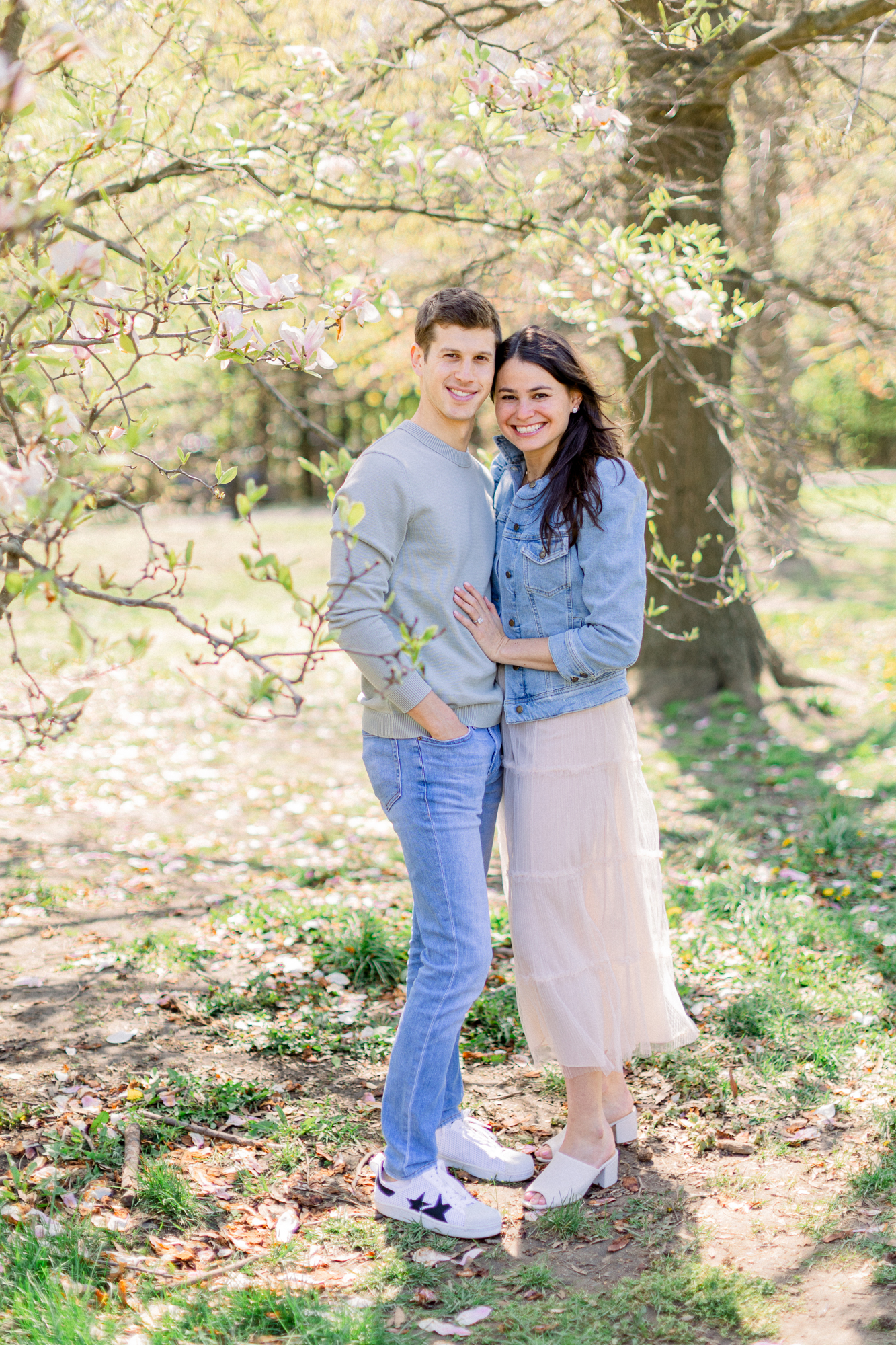 Picture-Perfect NYC Engagement Photography with Spring Blossoms