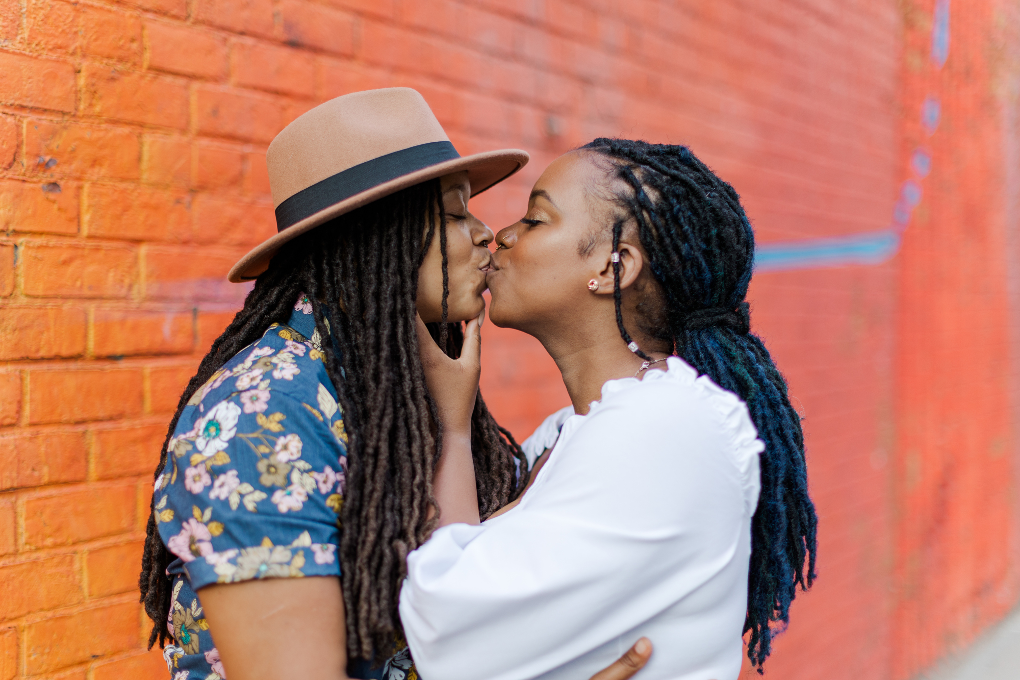Spectacular Summer Engagement Photography in DUMBO