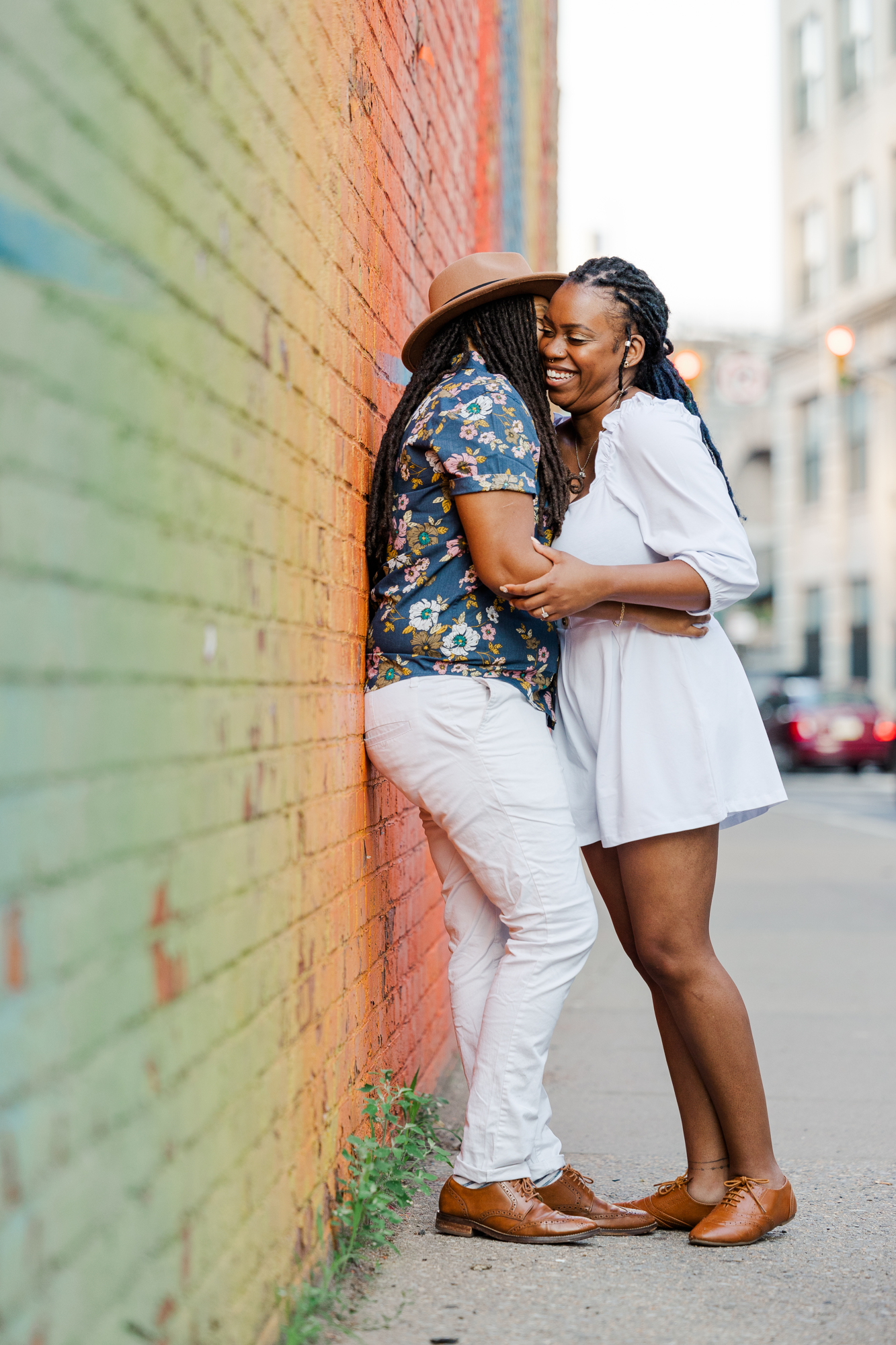 Vibrant Summer Engagement Photography in DUMBO