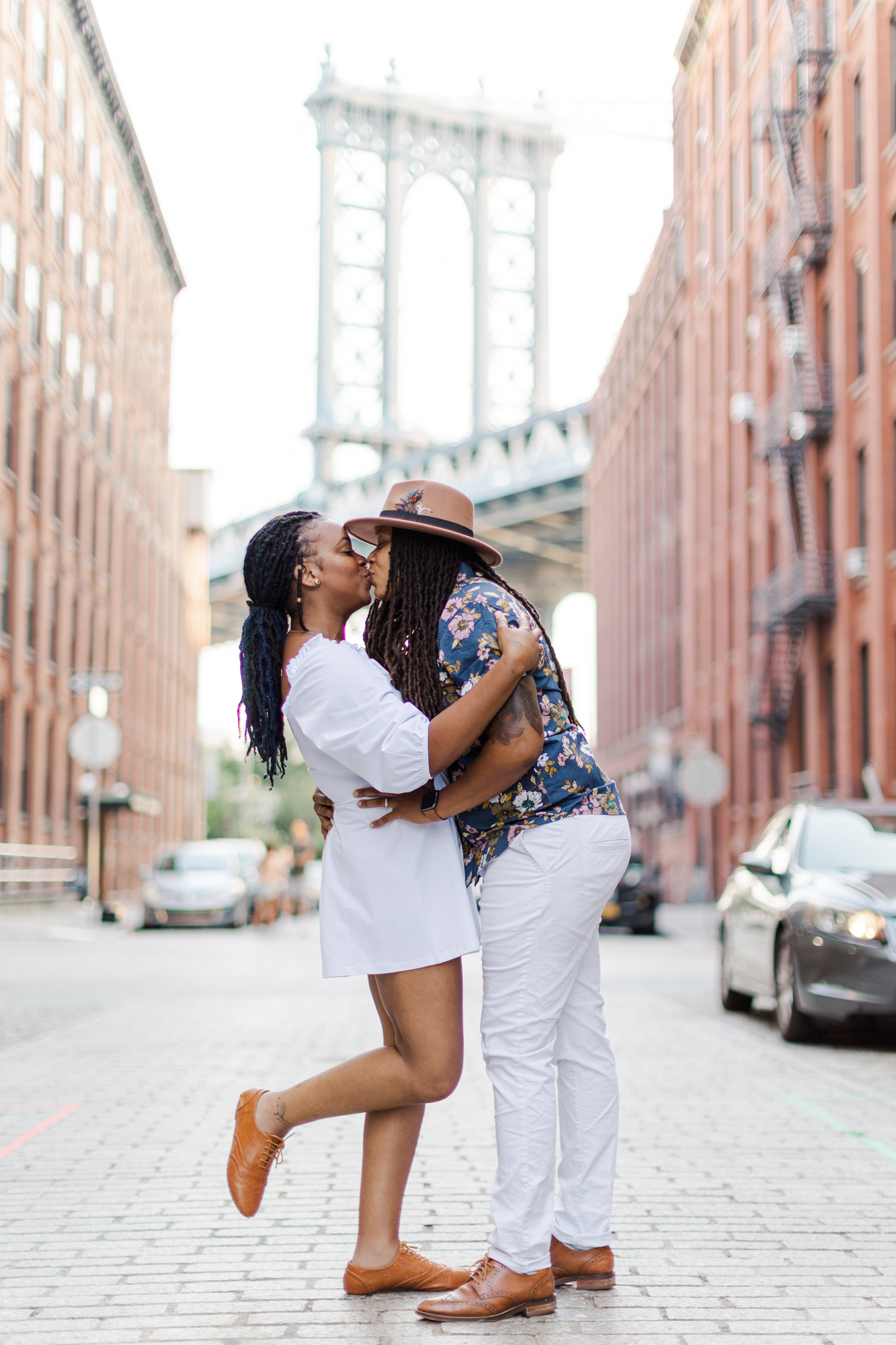 Stunning Summer Engagement Photography in DUMBO