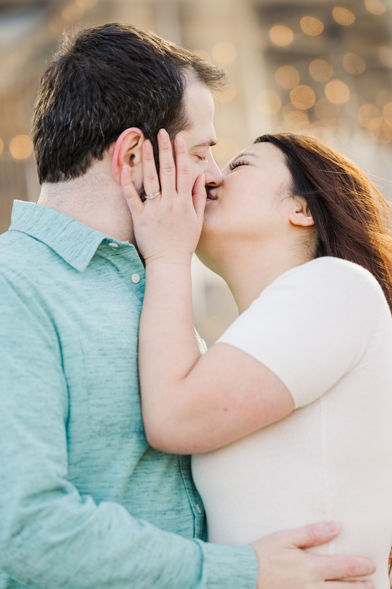 Intimate Brooklyn Bridge Engagement Photography with Matching Outfits